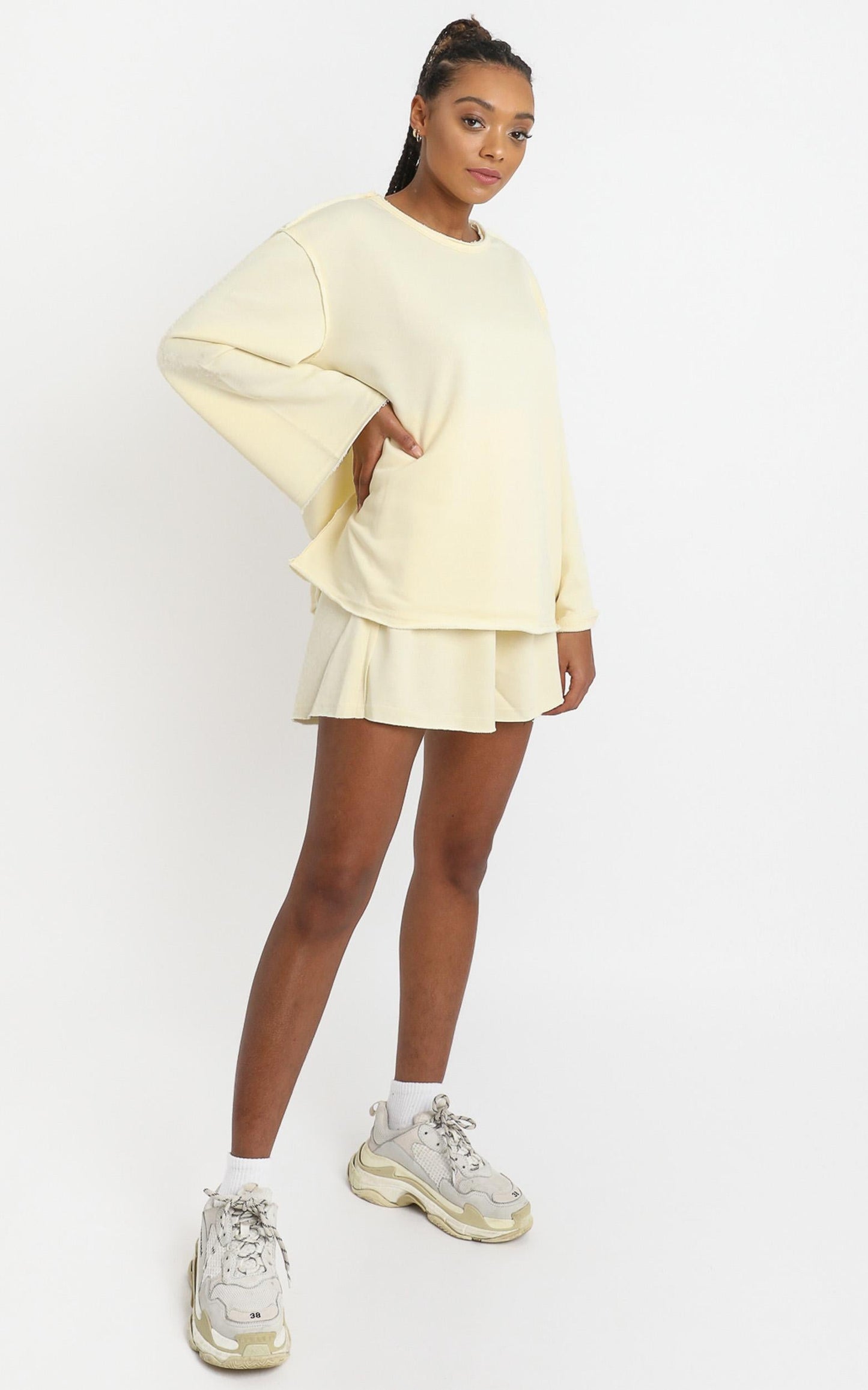 Fable Shorts in Pastel Yellow
