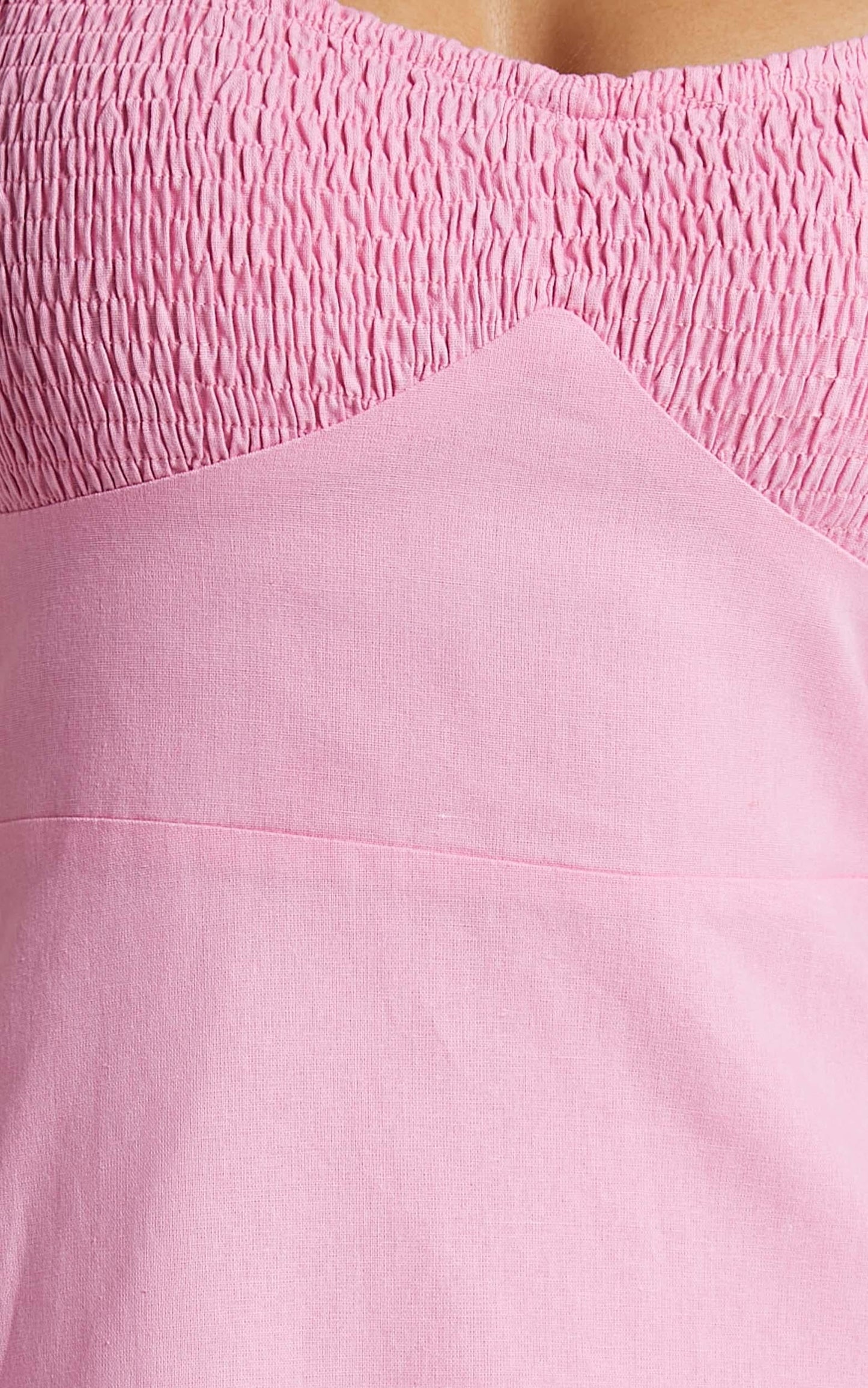 Invidia Dress in Pink