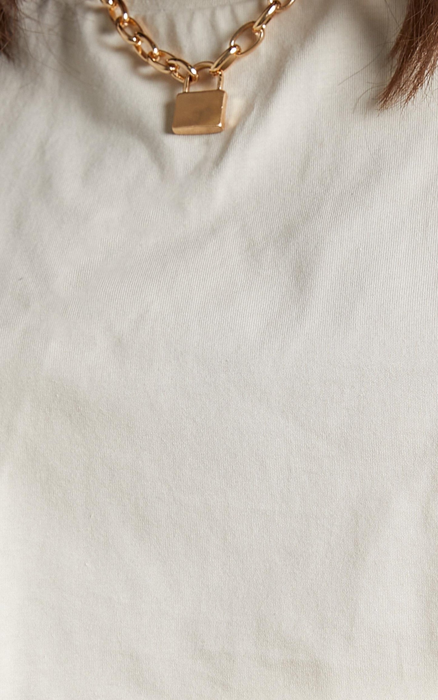 Khiani Crop Tee in Sand