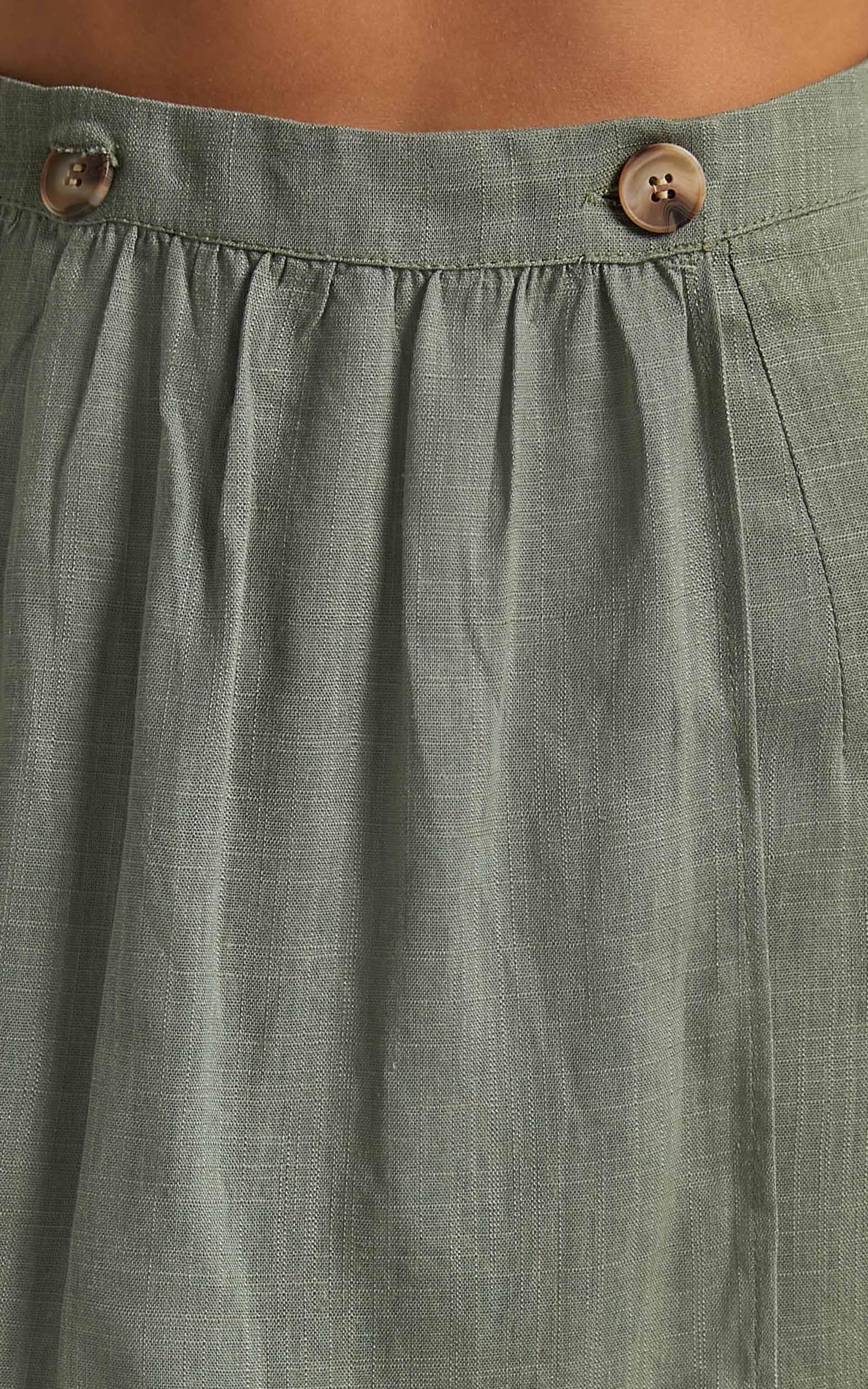 Nalani Skort in Khaki