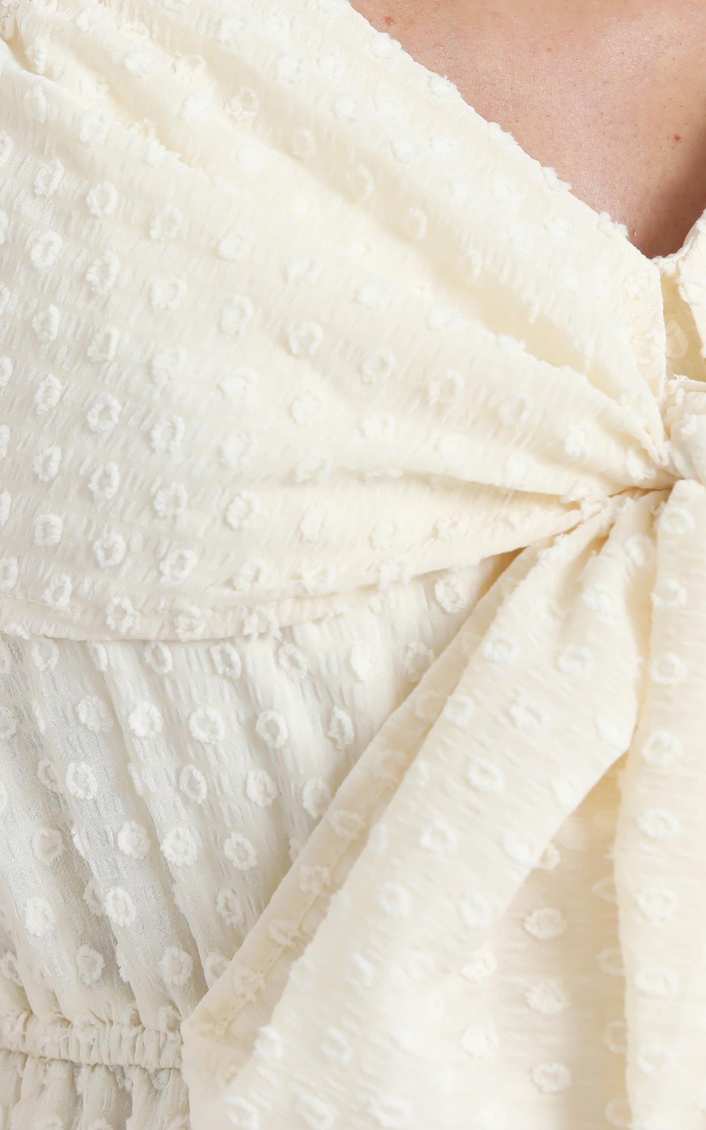 Neive Dress in Cream