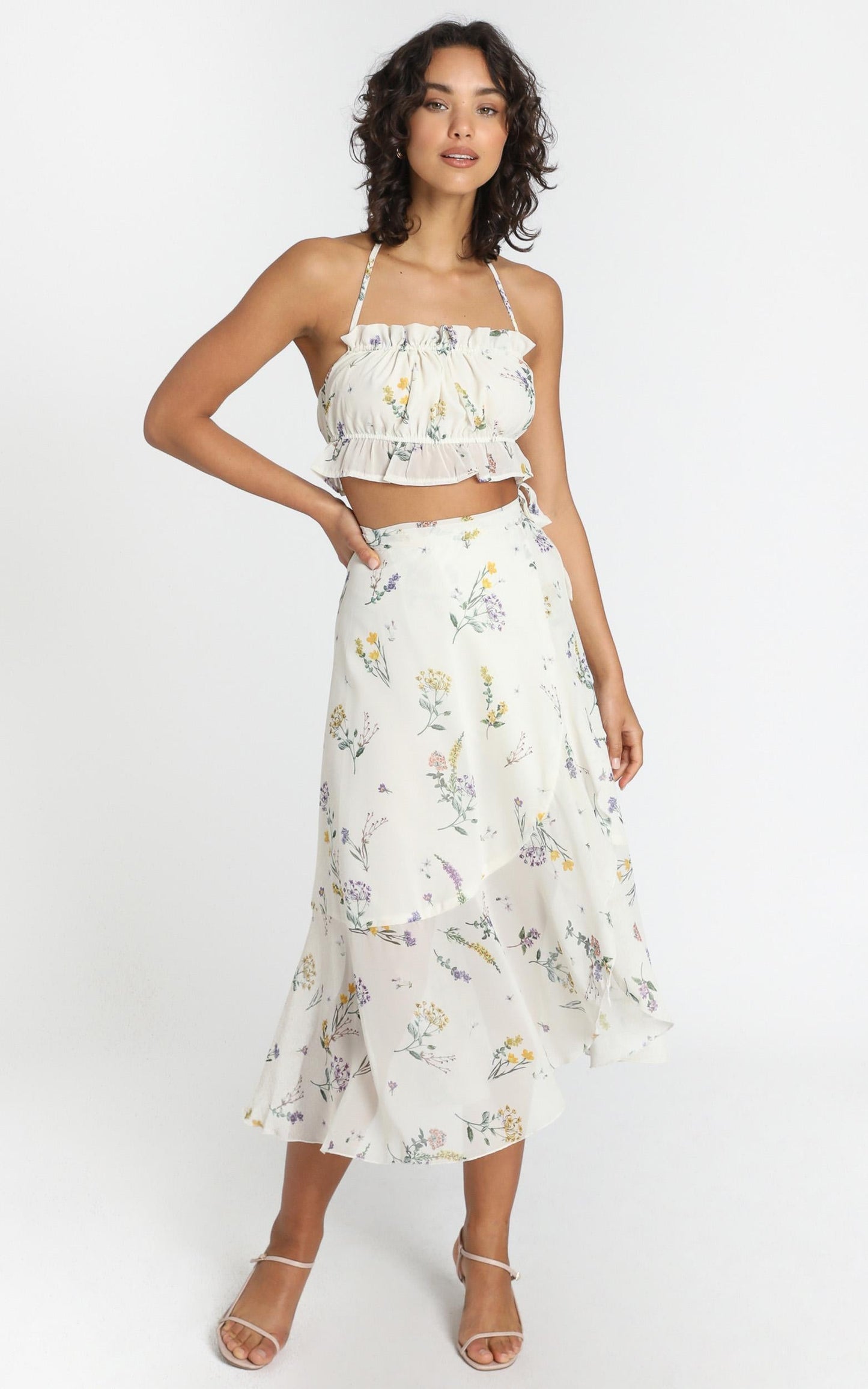 Keep Grinning Top in Botanical Floral