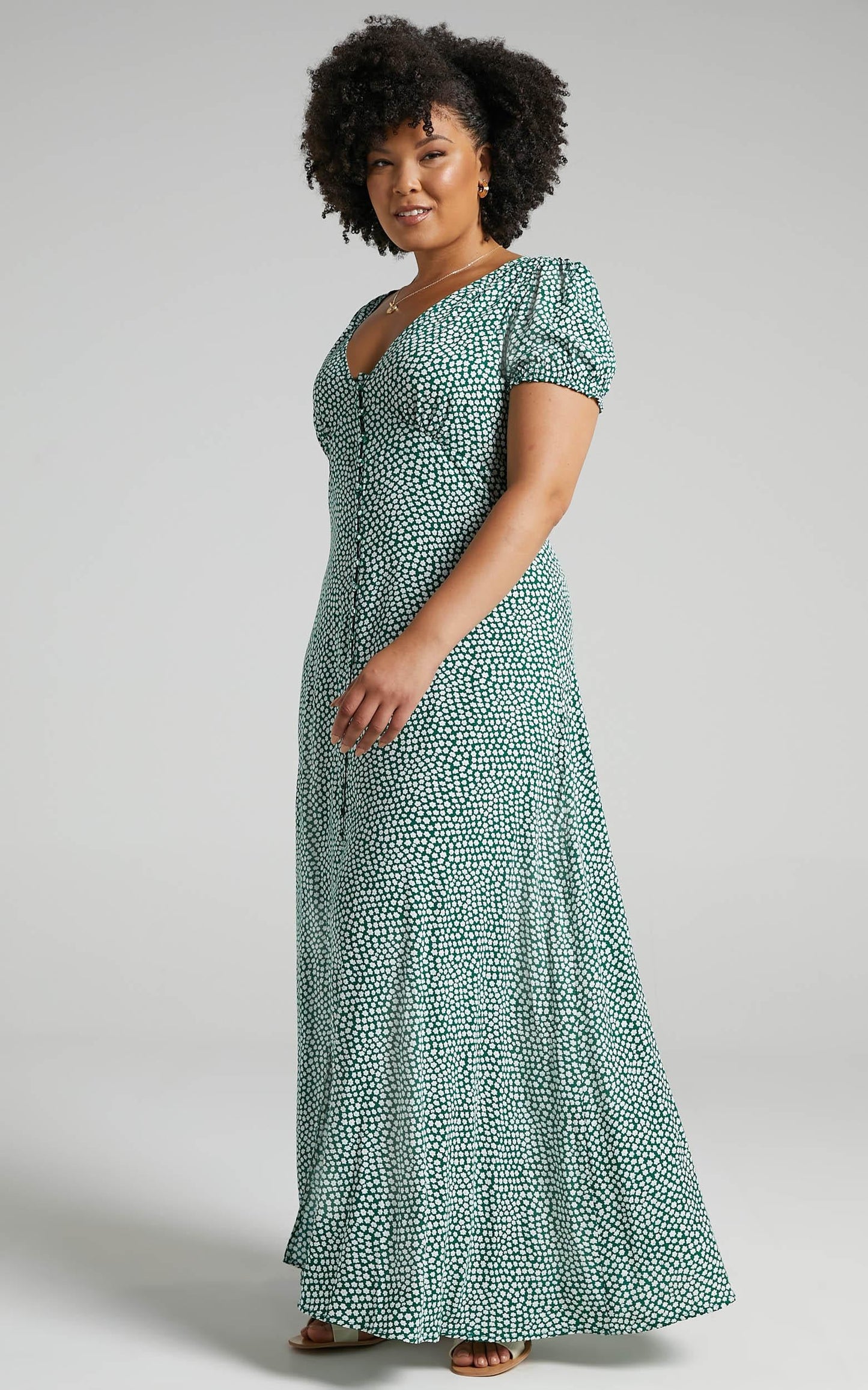 Flaming Hot Button Up V Neck Maxi Dress in Green Floral