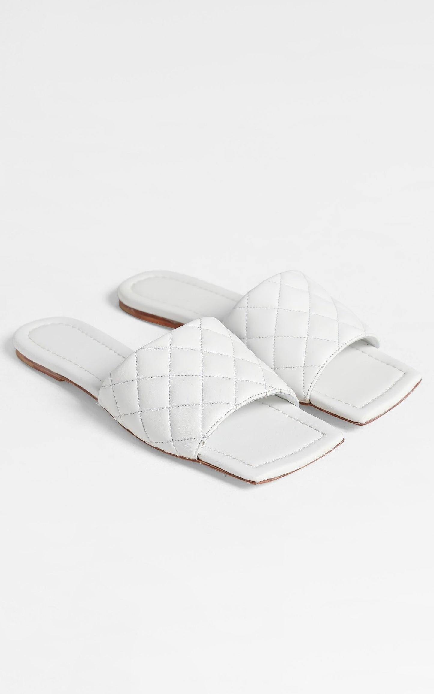 Tony Bianco - Geena Sandals in White Sheep Napa