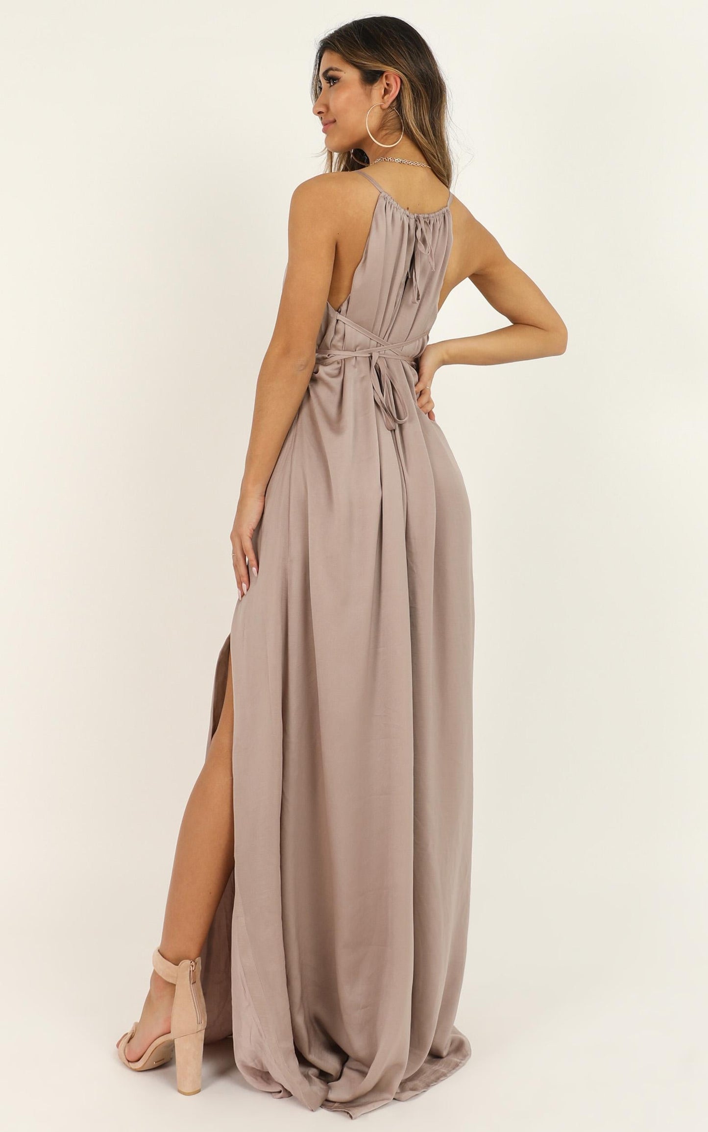 Graceful Dancer Dress In Mocha