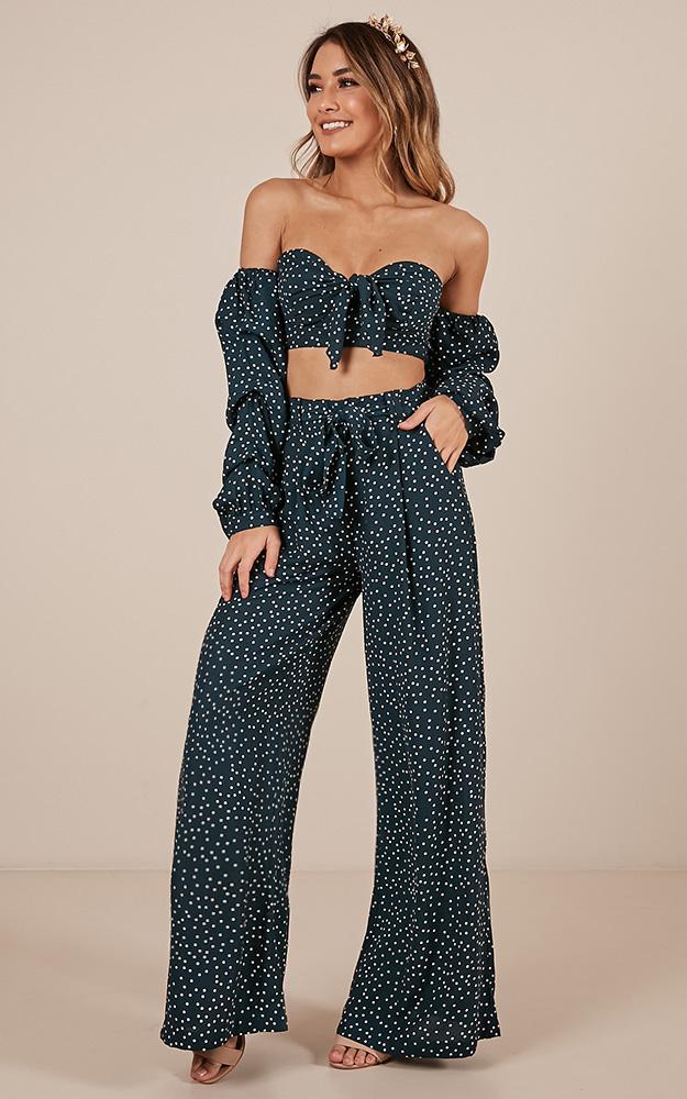 Great Heights Two Piece Set In Emerald Spot