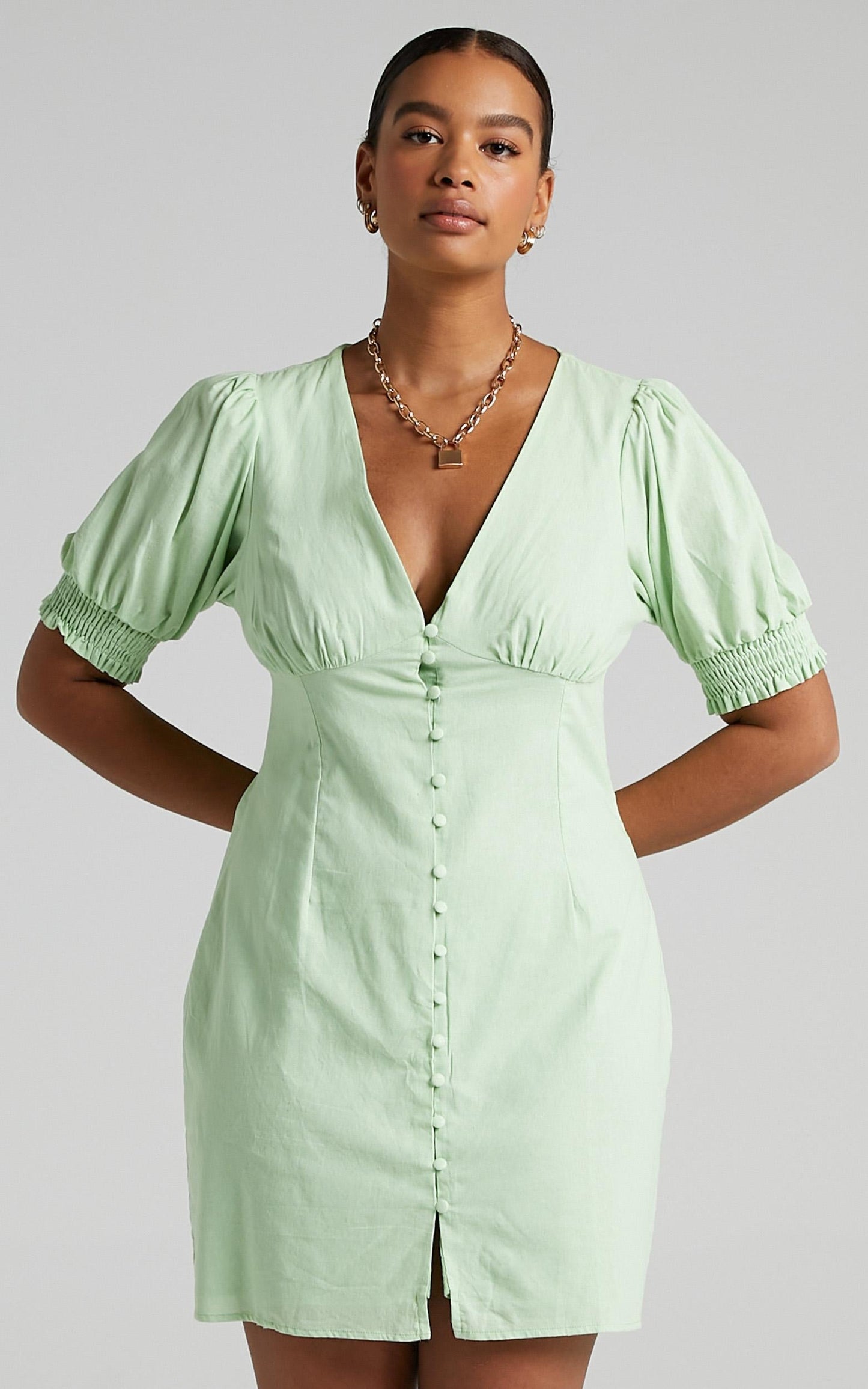 Feronia Dress in Apple Green