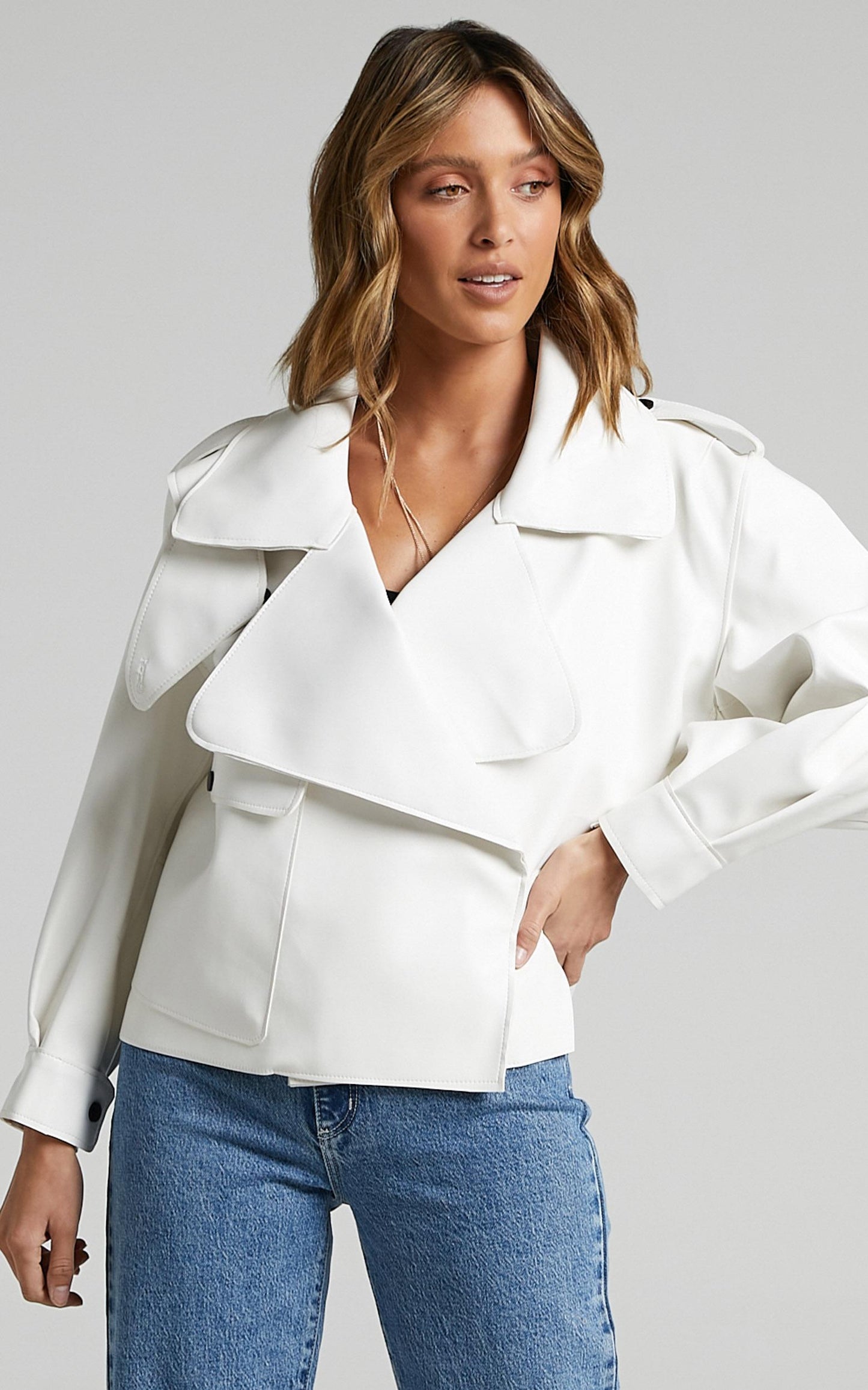 Hanley Jacket in White