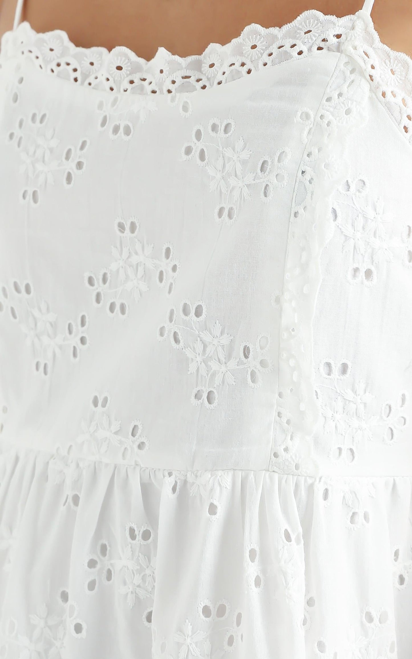Hapi Dress in White