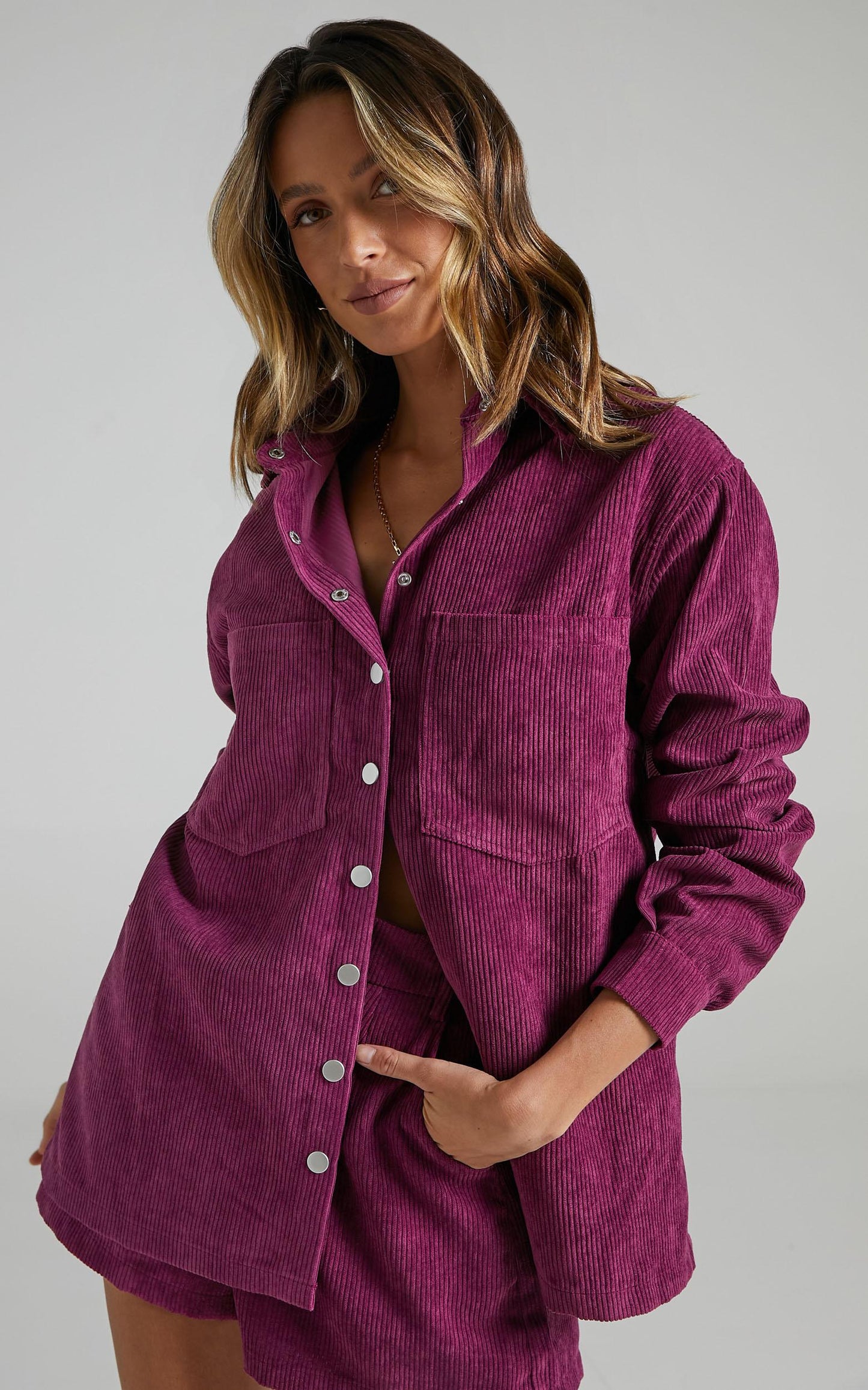 Hillevi Shacket - Corduroy Shacket in Mulberry