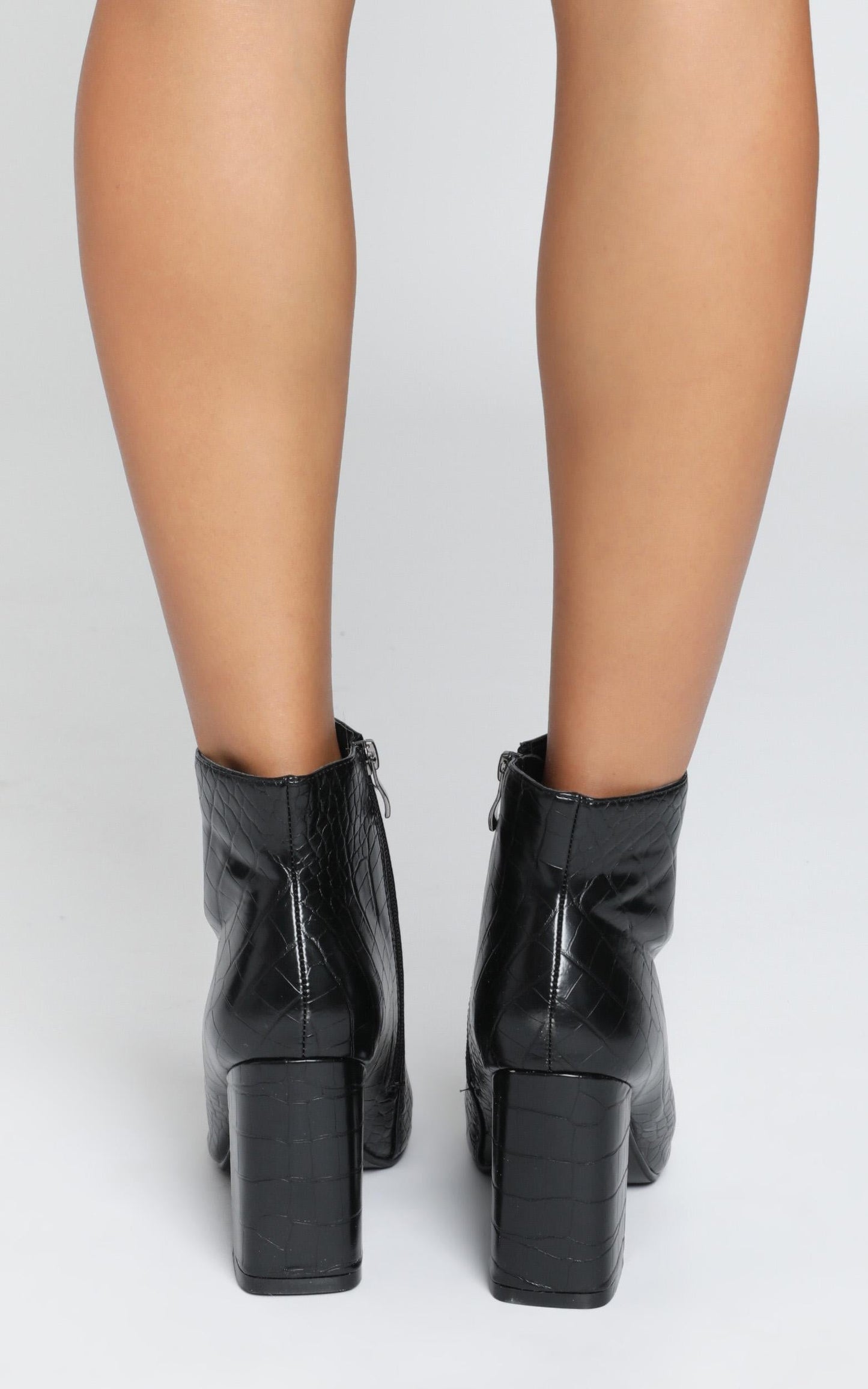 Therapy - Alloy Boots In Black Croc