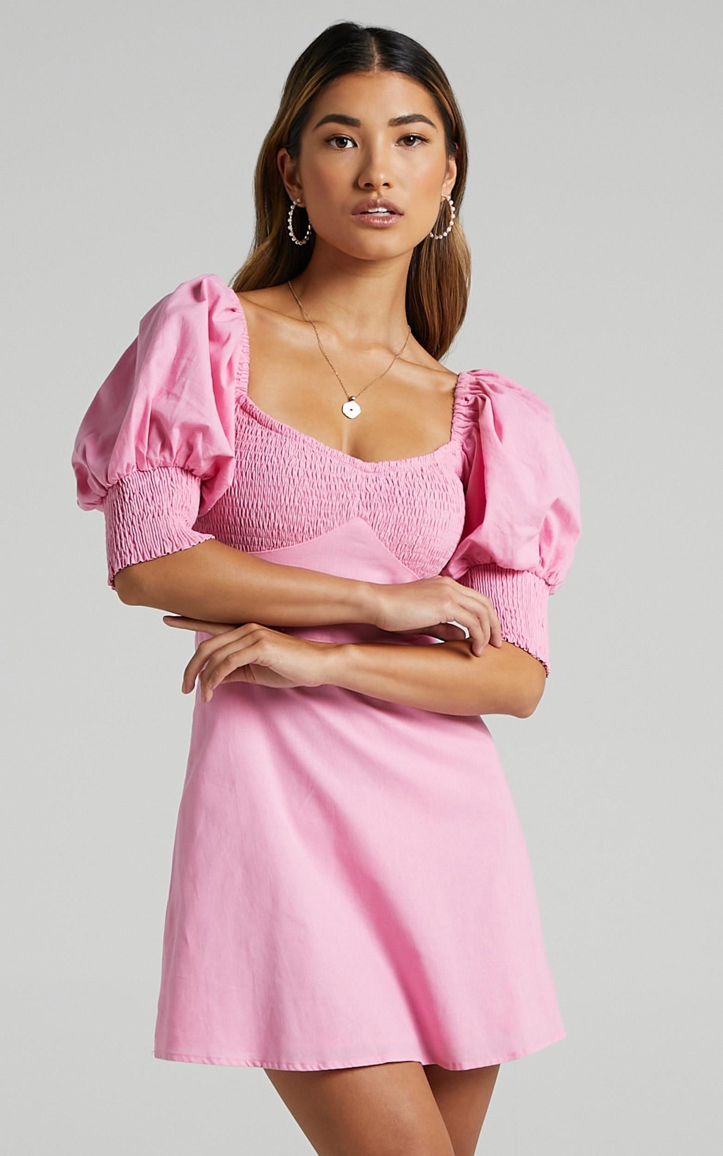 Invidia Dress in Pink