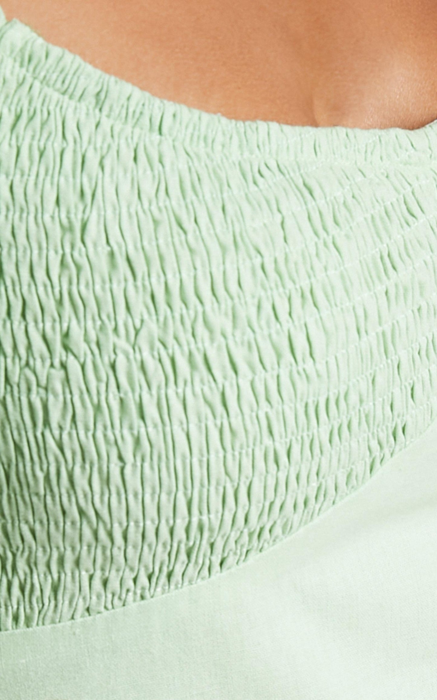 Invidia Dress in Apple Green