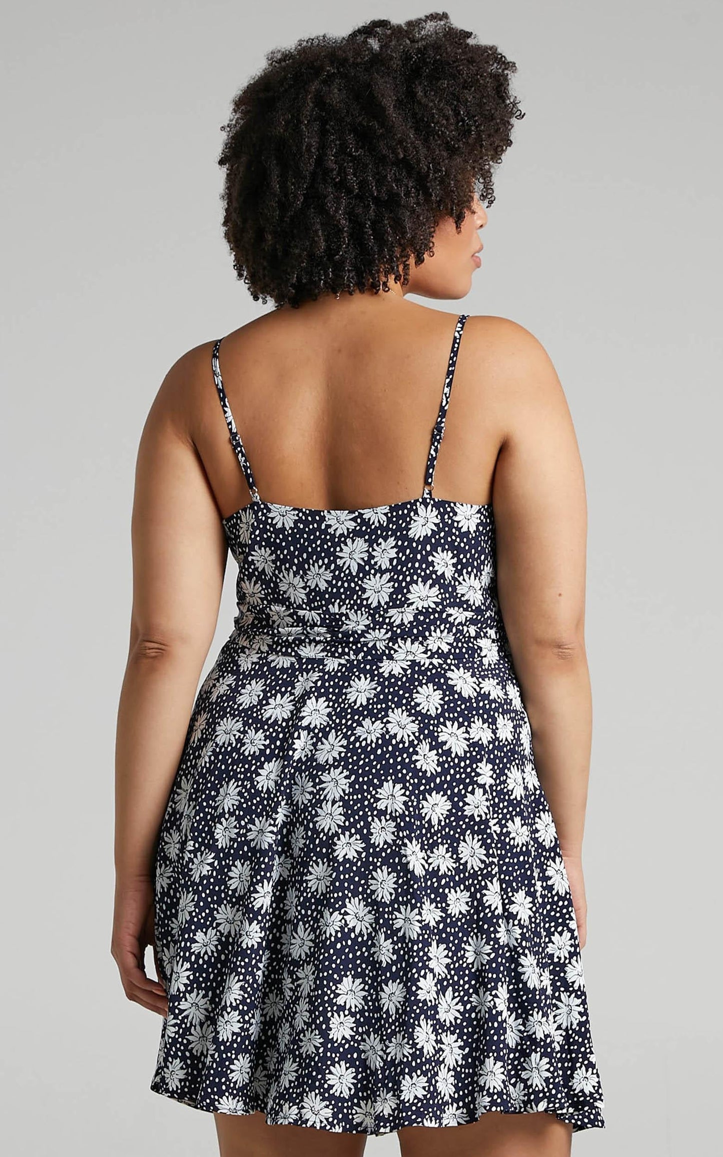 Island In The Sun Dress in Navy Floral