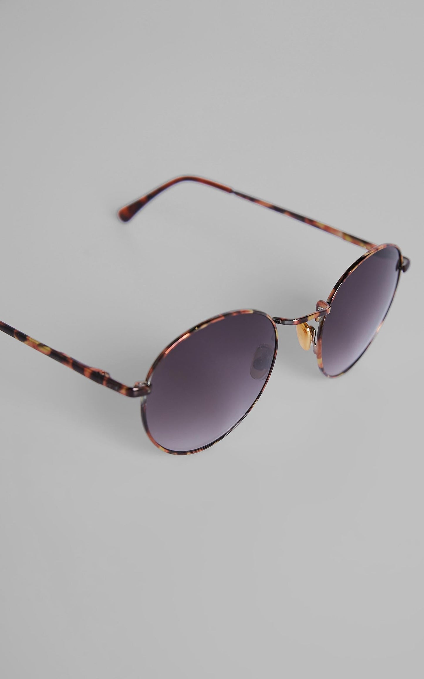 Reality Eyewear - Instant Karma Sunglasses in Turtle