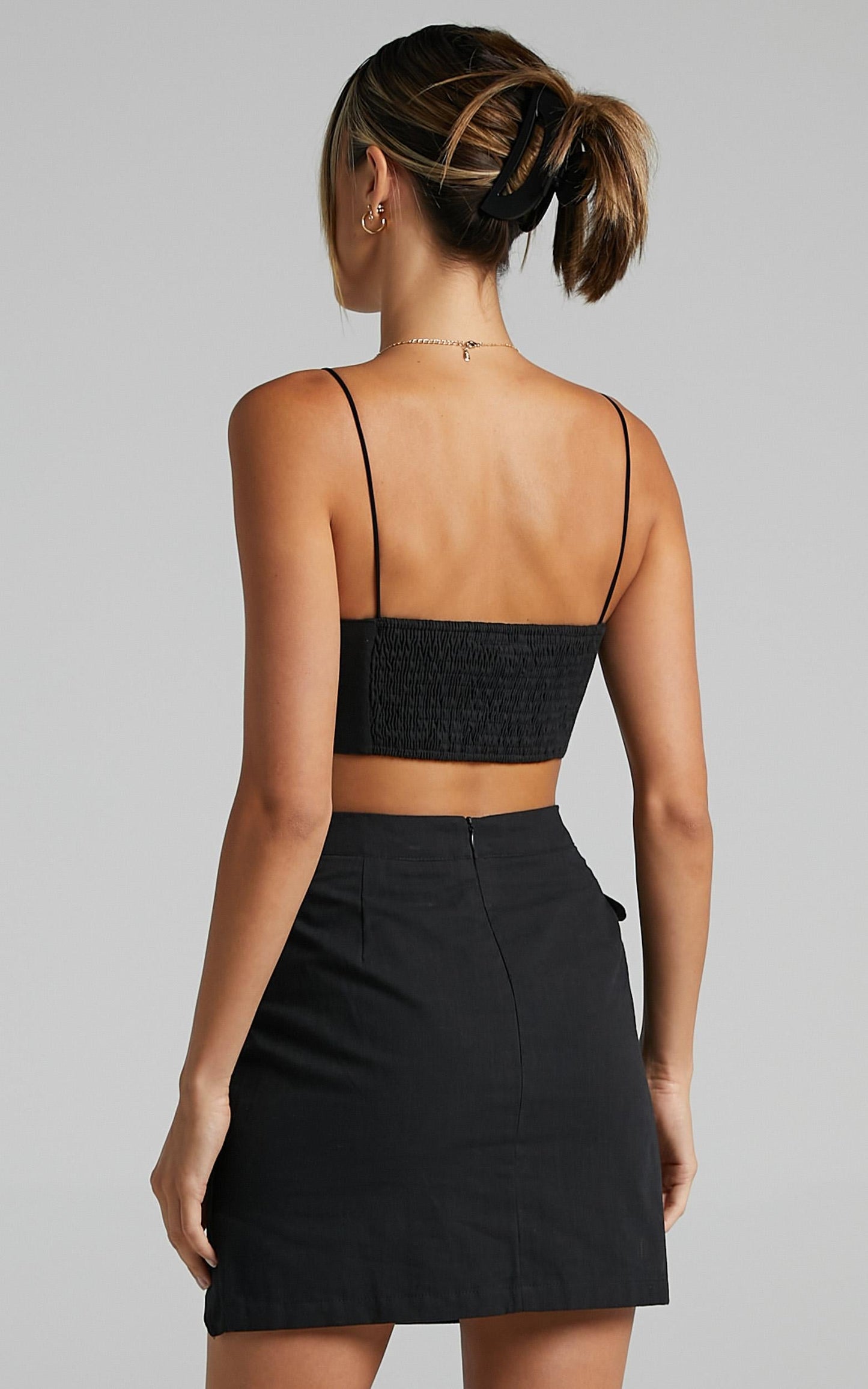 Keep On Turning Two Piece Set in Black Linen Look