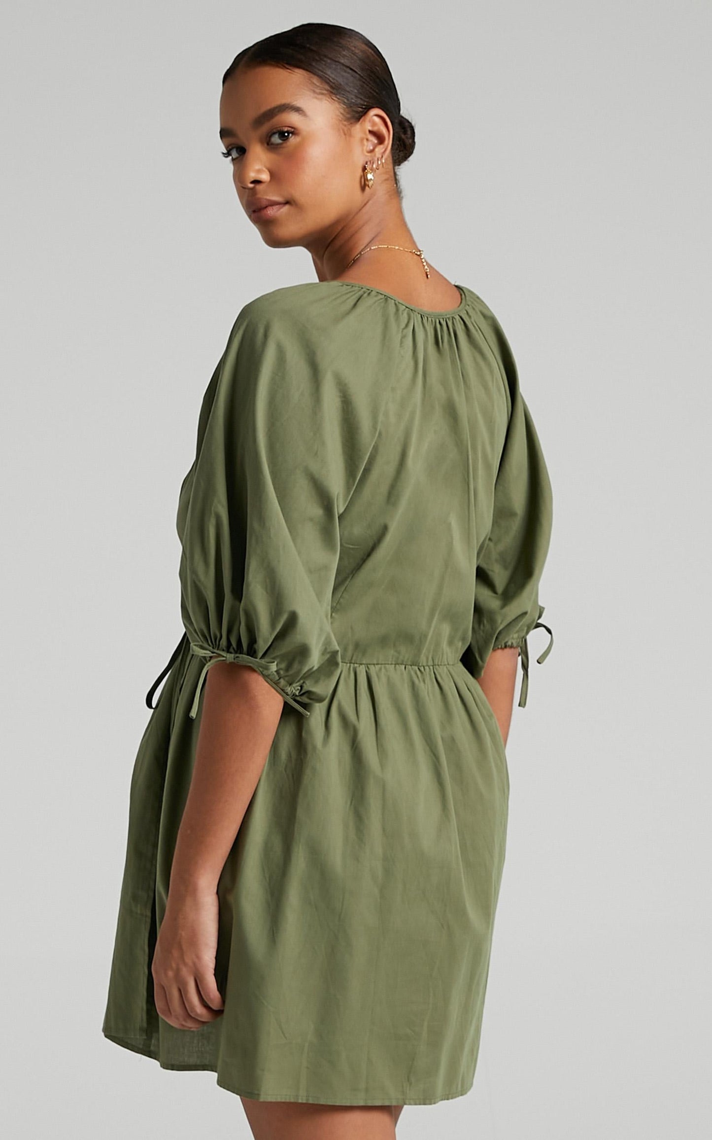 Veronnie Dress in Khaki