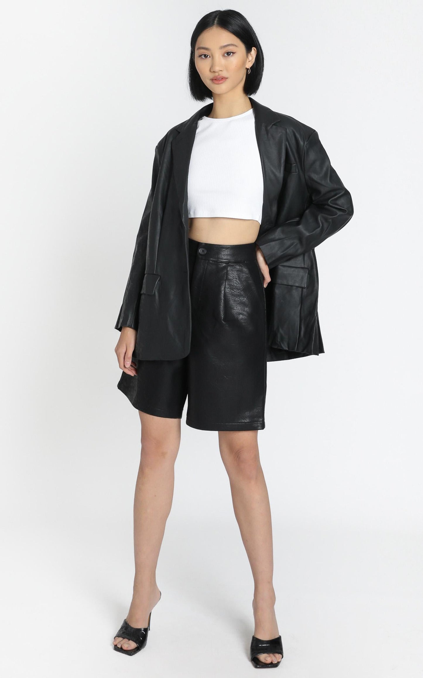 Lioness - Shameless Short in Black