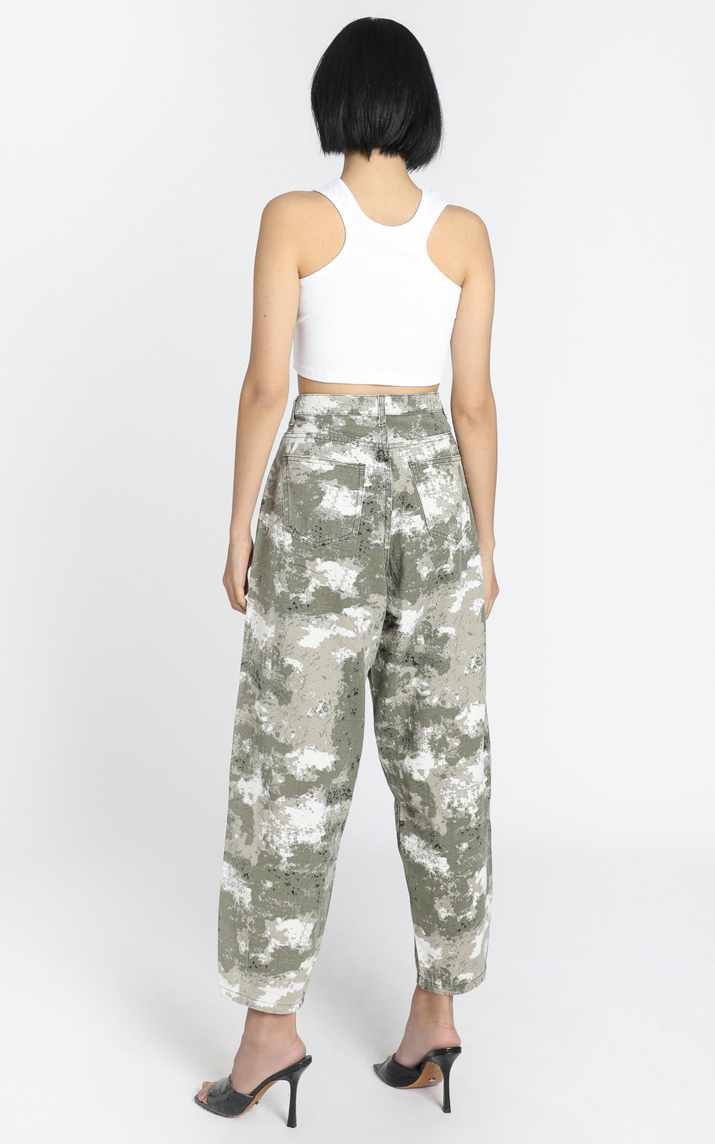 Lioness - On My Way Denim Jeans in Green Camo