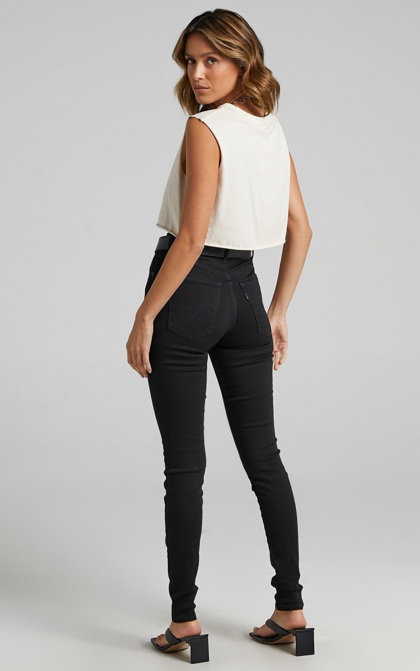 Levi's - Mile High Ankle Skinny Jean in New Moon