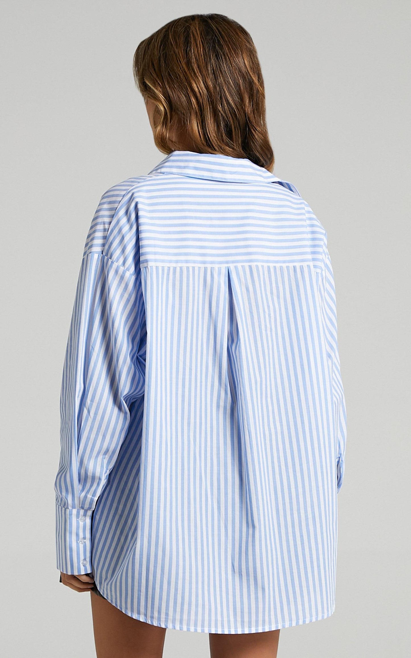 Lioness - Boyfriend Shirt in Blue
