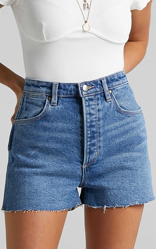 Wrangler - Lita Denim Short in Mystic