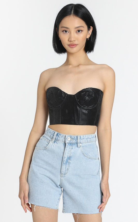 Lioness - Here Comes Trouble Crop Top in Black