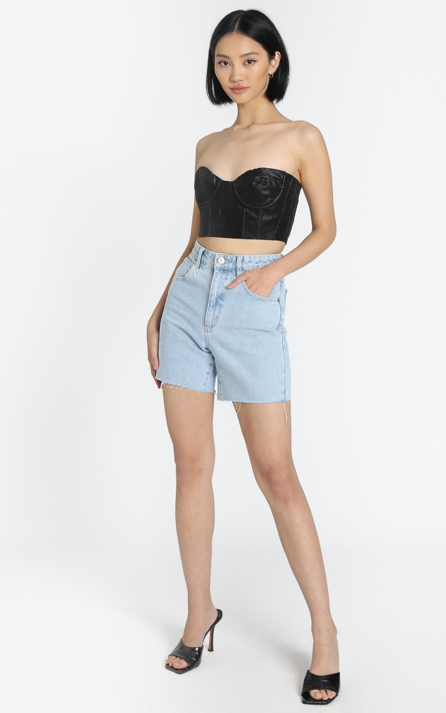 Lioness - Here Comes Trouble Crop Top in Black