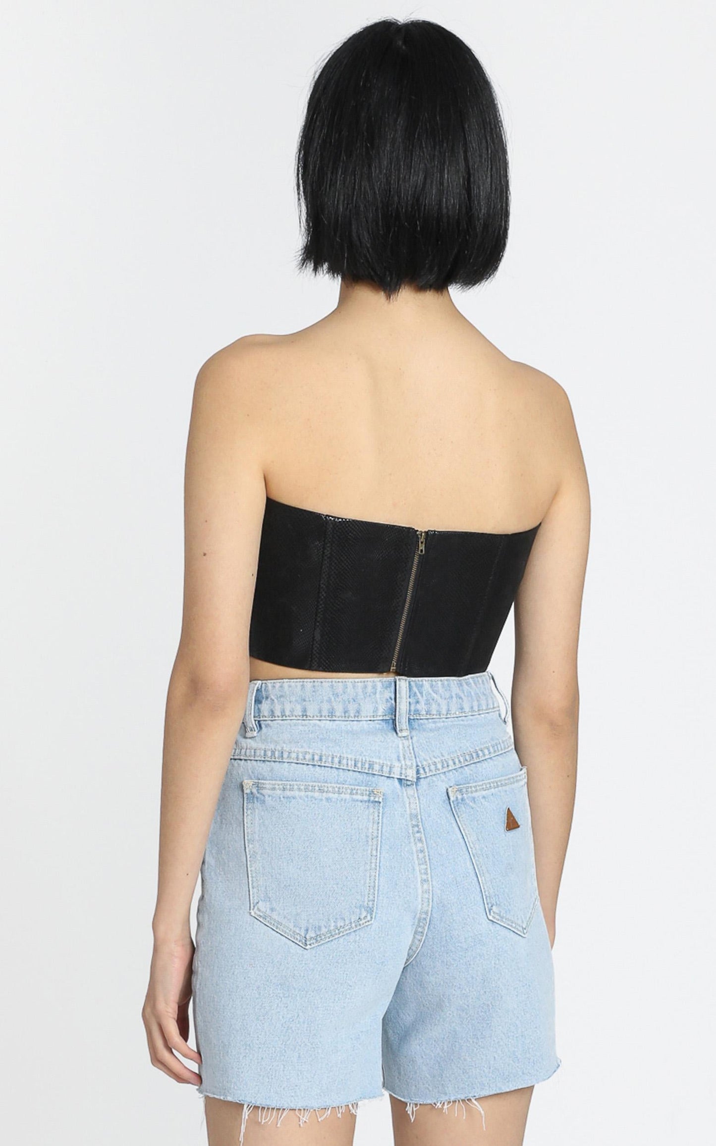 Lioness - Here Comes Trouble Crop Top in Black