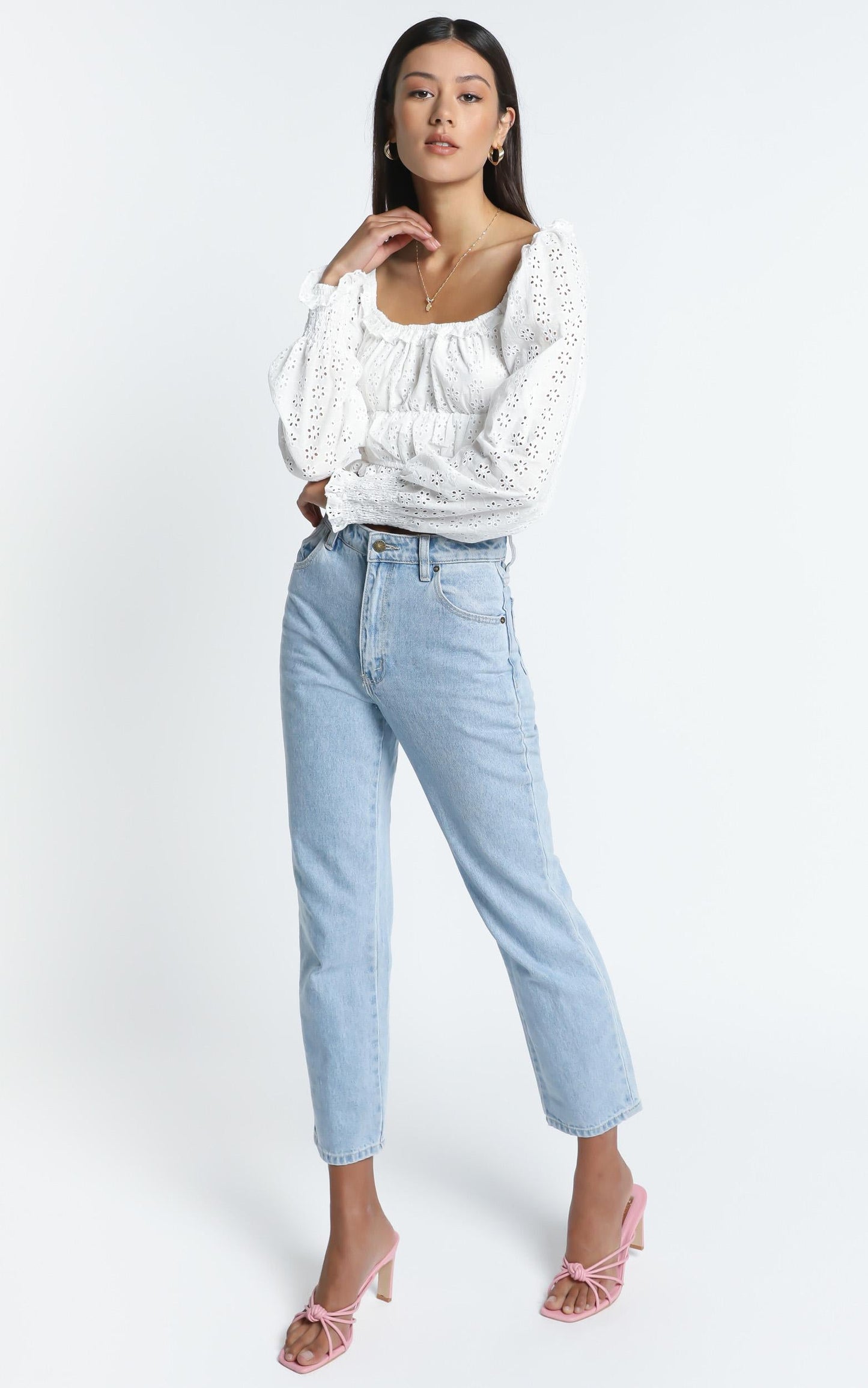 Maceline Embroidery Top in White