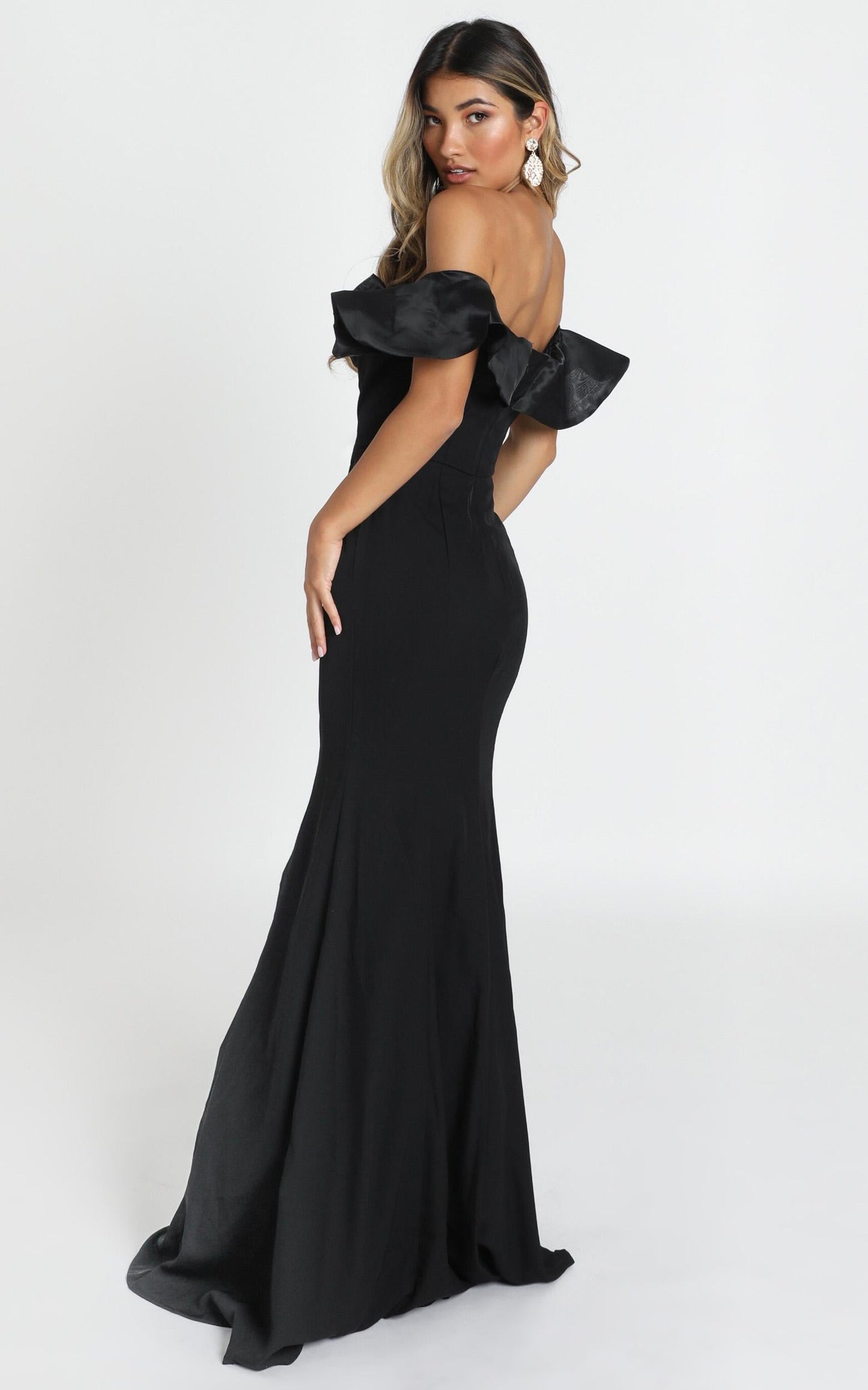 Madelyn Maxi Dress In Black