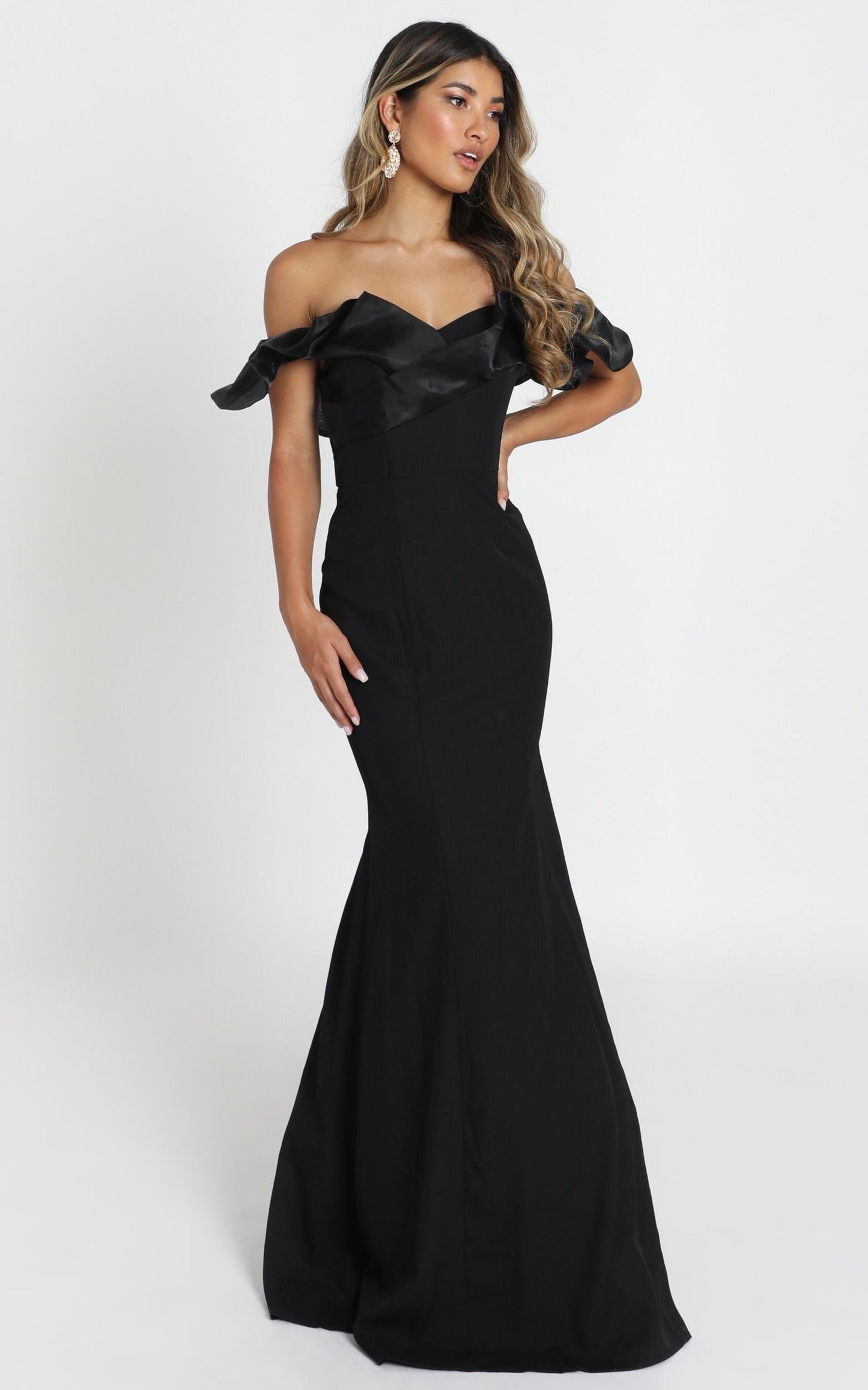 Madelyn Maxi Dress In Black