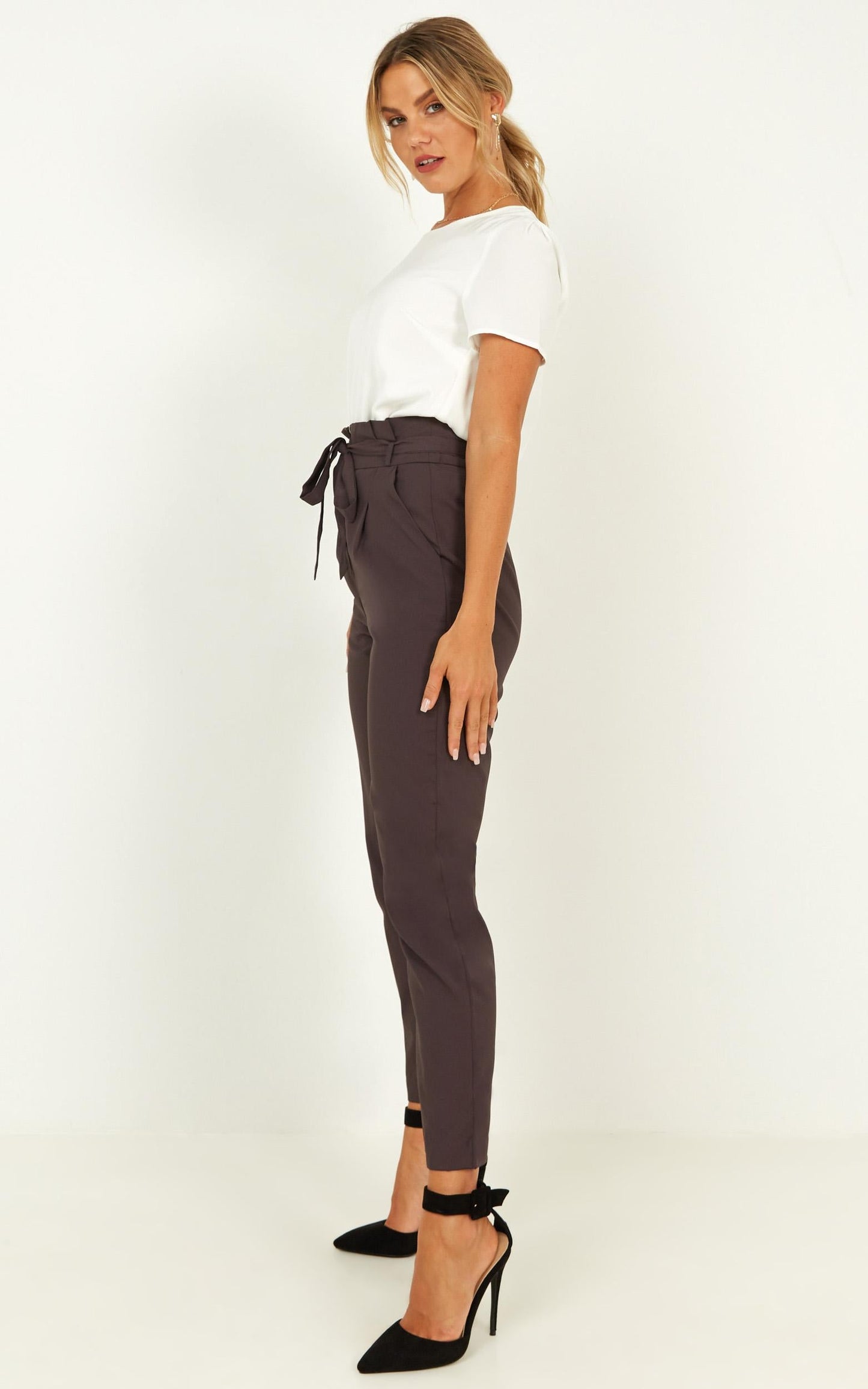 Management Pants In Grey