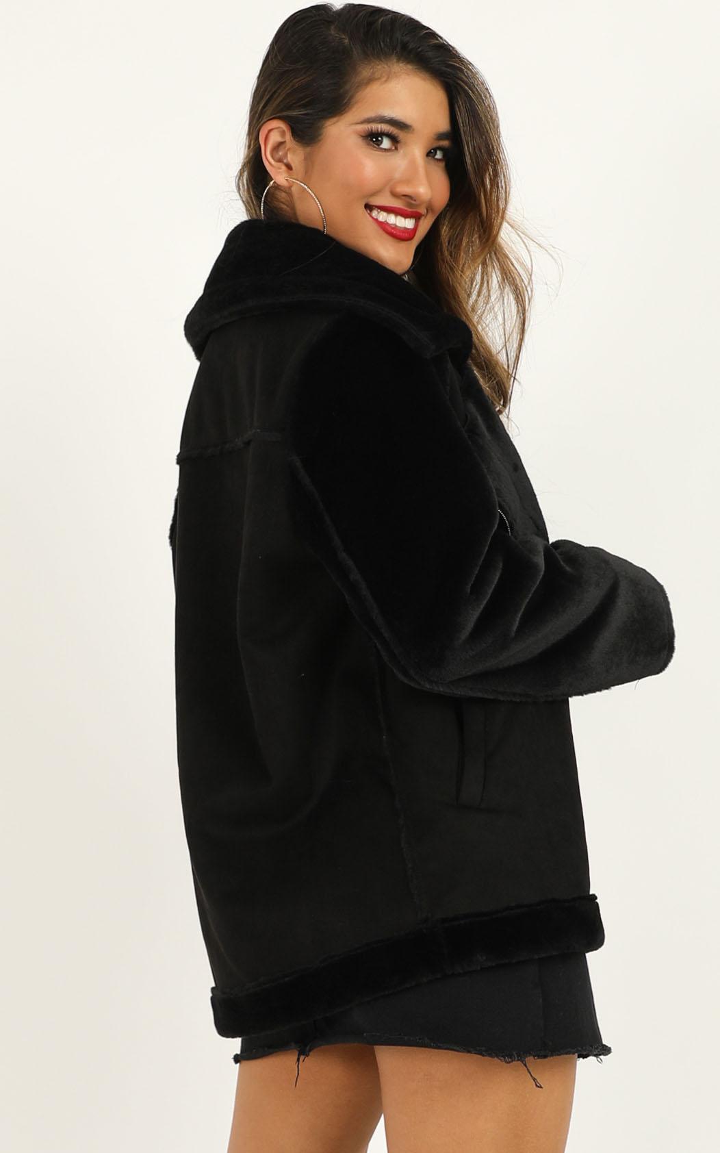 Meaningful Moment Jacket In Black