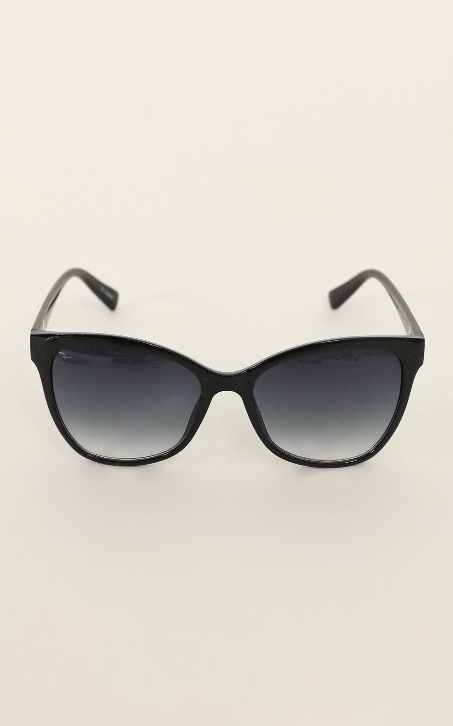 MinkPink - High Tide In Black