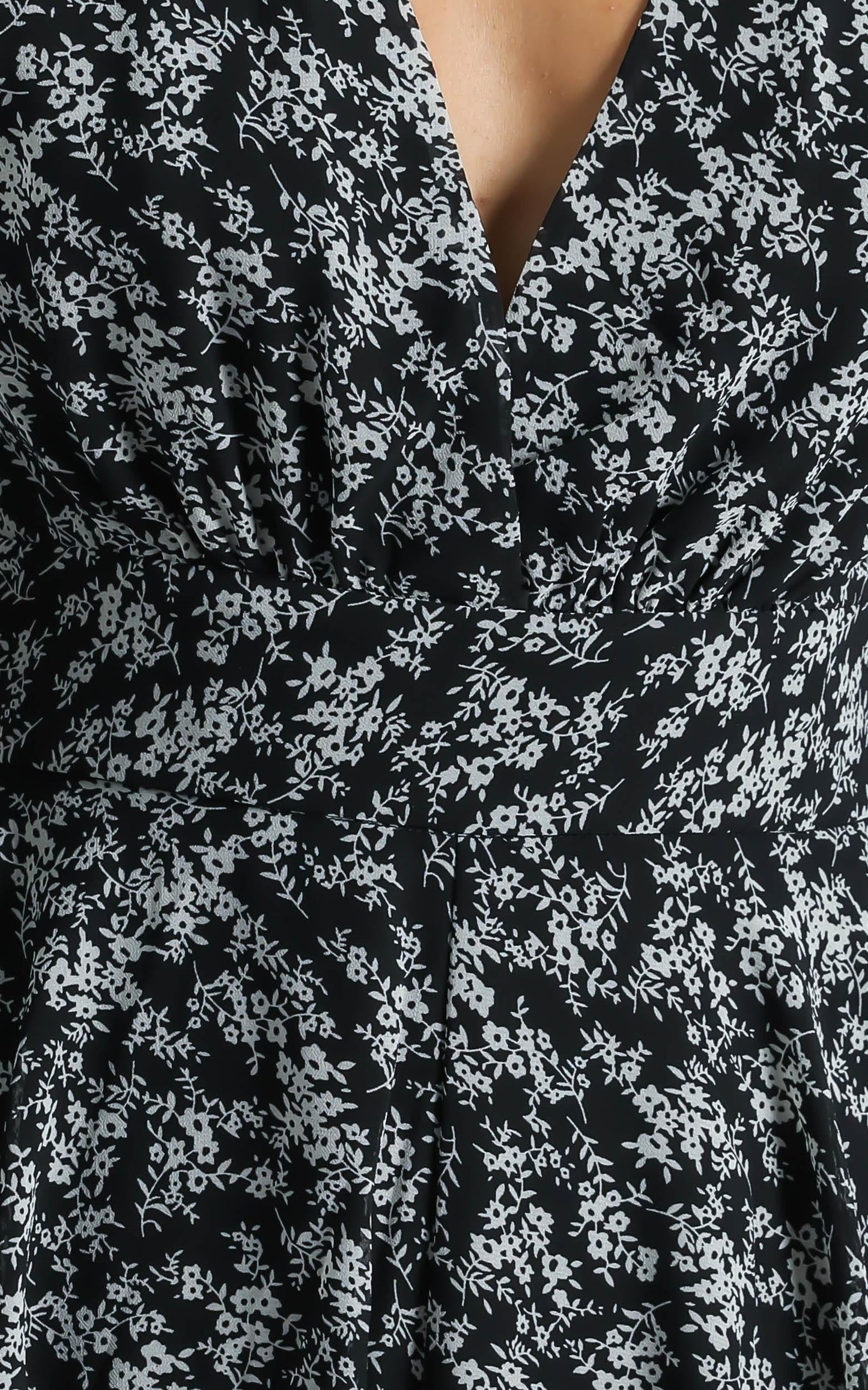 Monique Playsuit in black floral