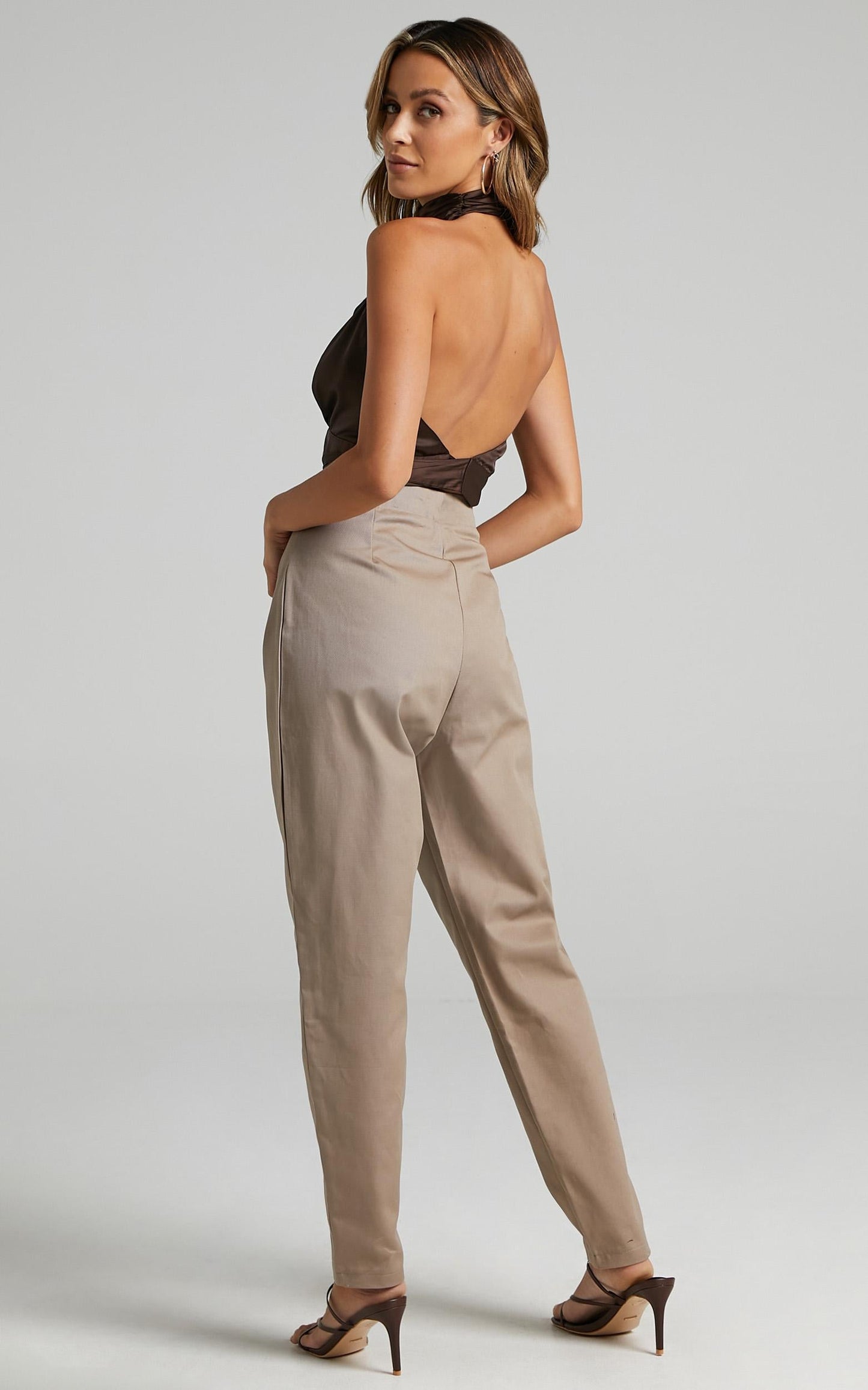 Delphine Pants in Mushroom