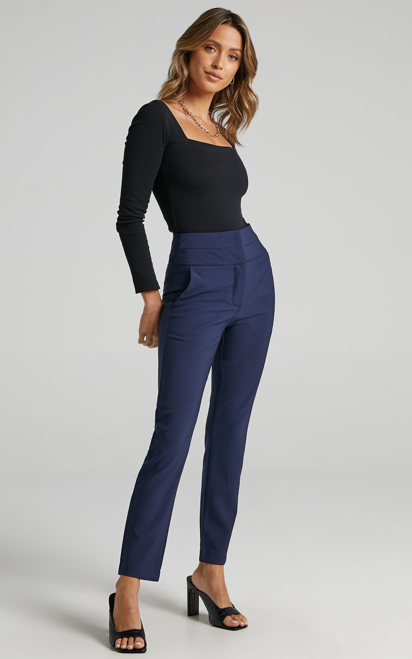 Hailey Trouser in Navy