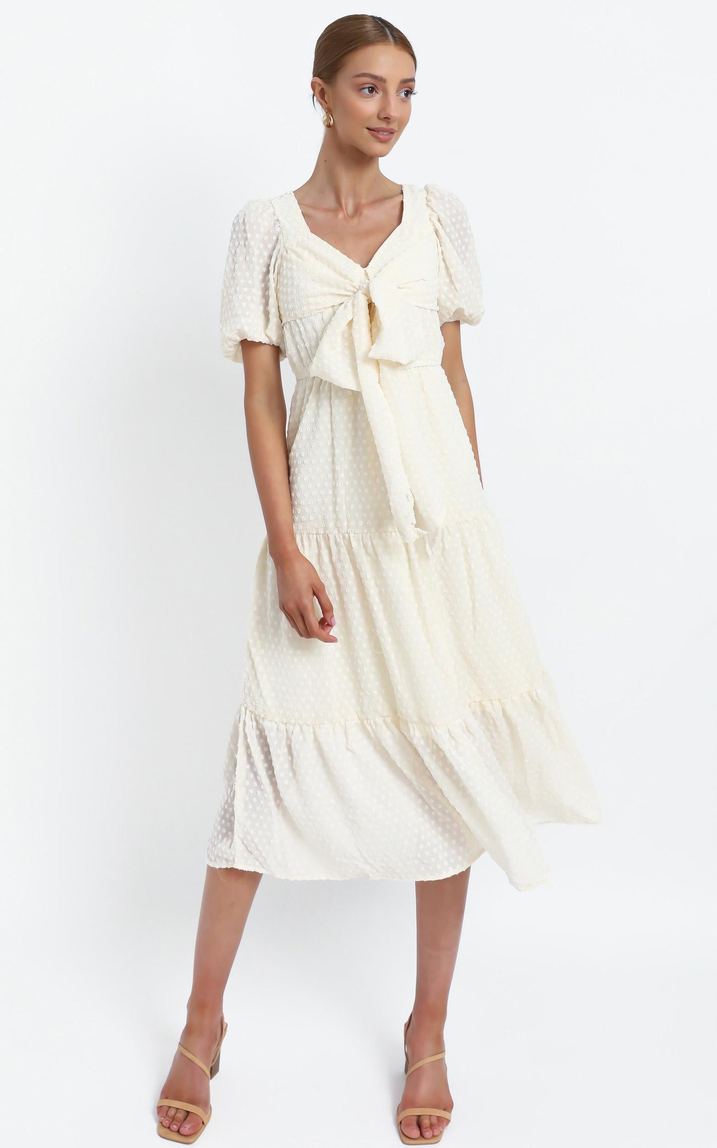 Neive Dress in Cream