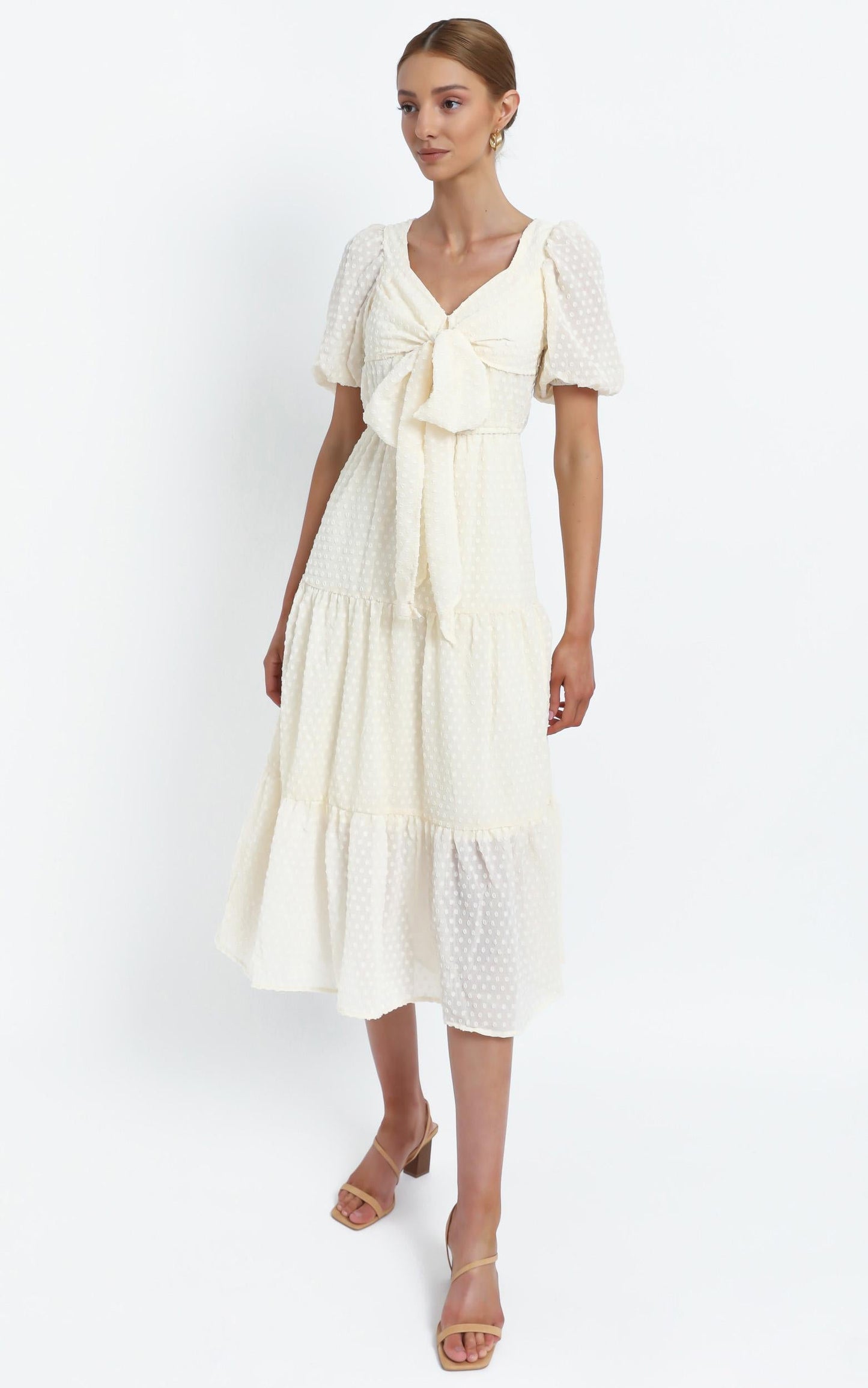 Neive Dress in Cream