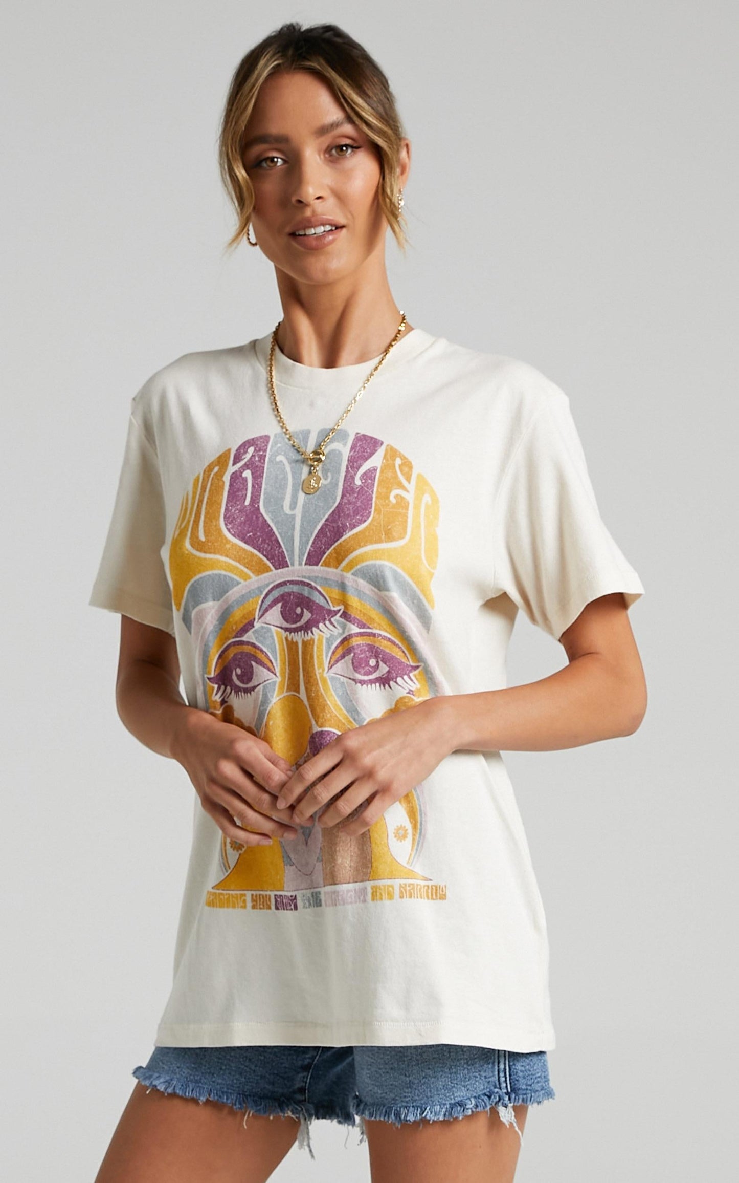 Wrangler - New Age Tee in Ecru