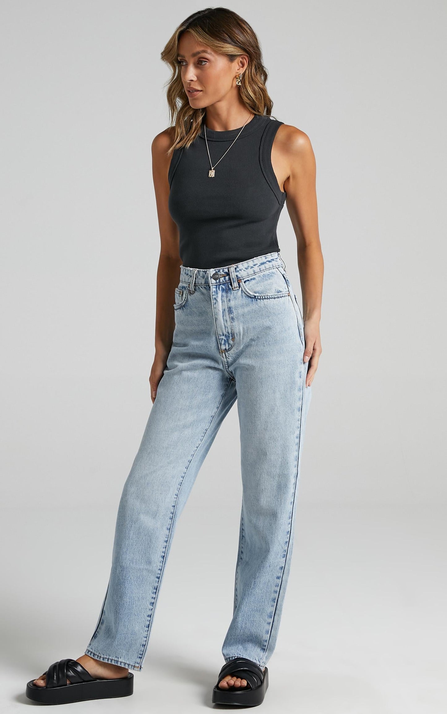 Neuw - Nico Straight Jean in Zero Delia