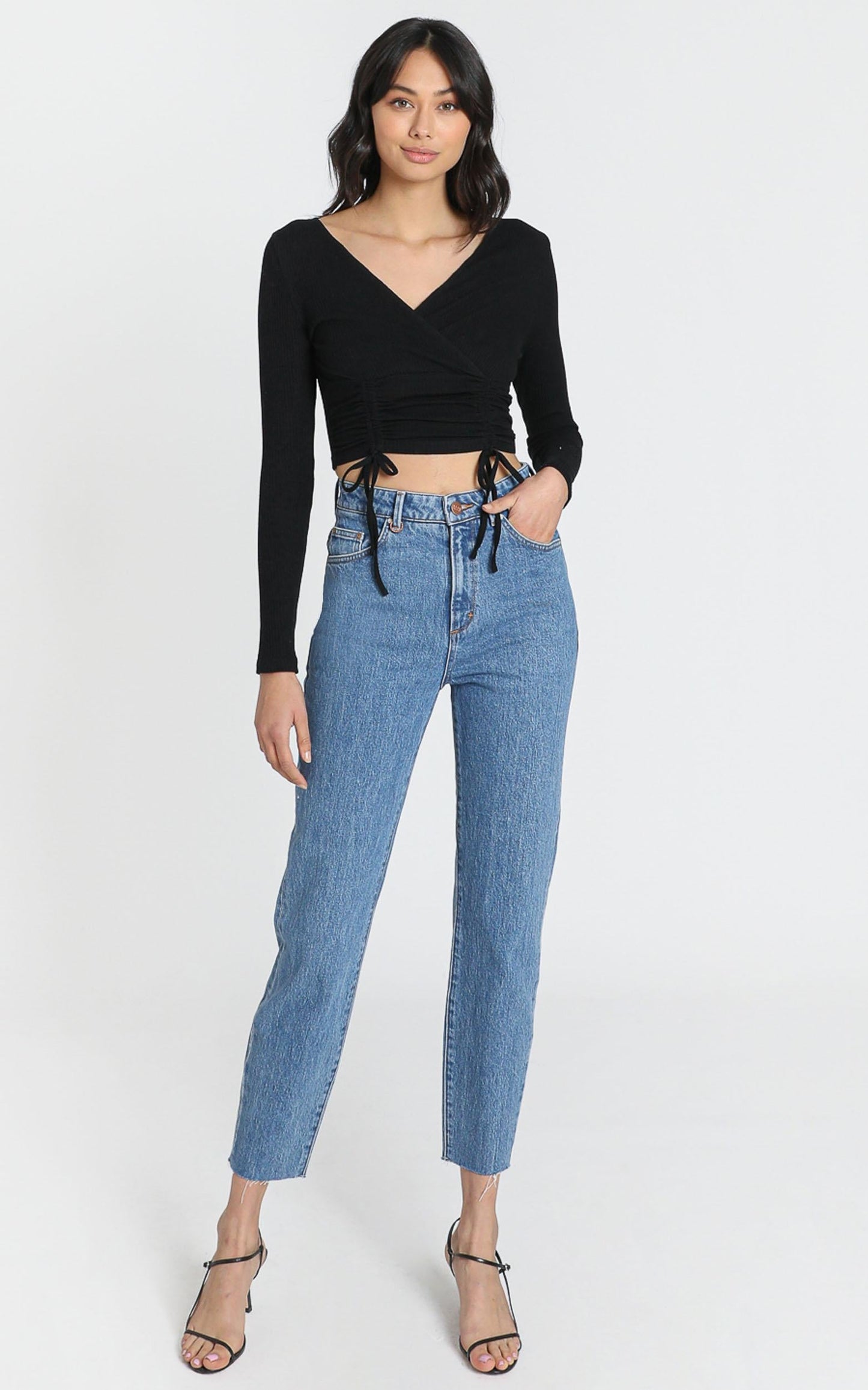 Neuw - Lola Mom Jeans in Zero Uptown