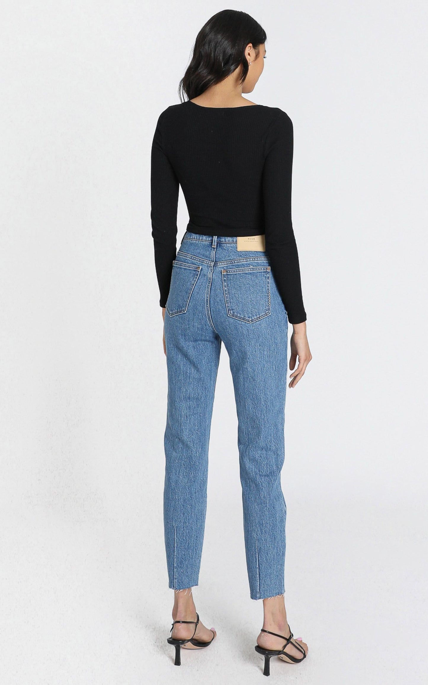 Neuw - Lola Mom Jeans in Zero Uptown