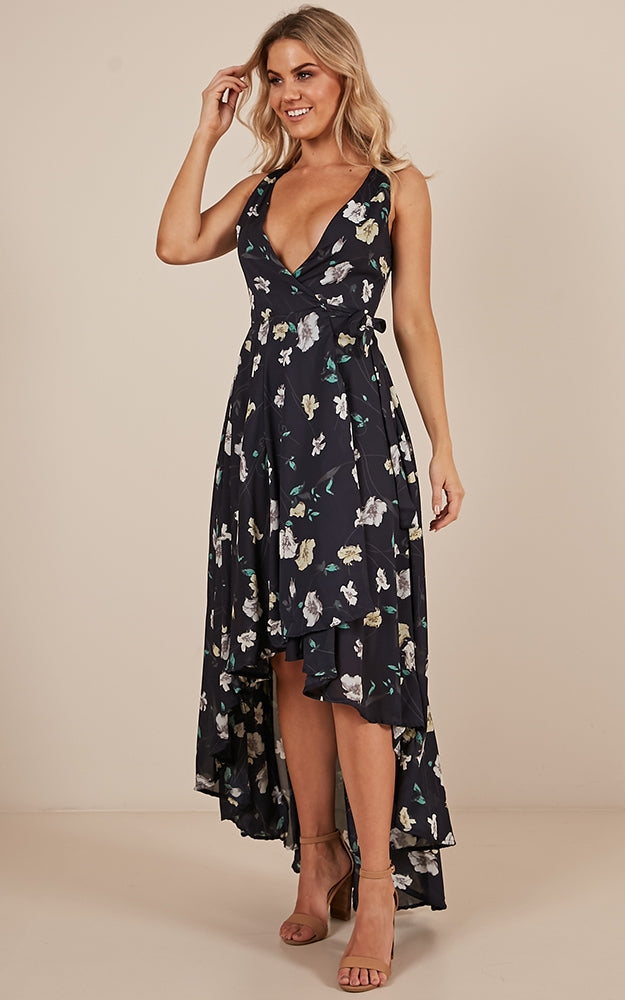 Ocean Avenue Dress In Navy Floral