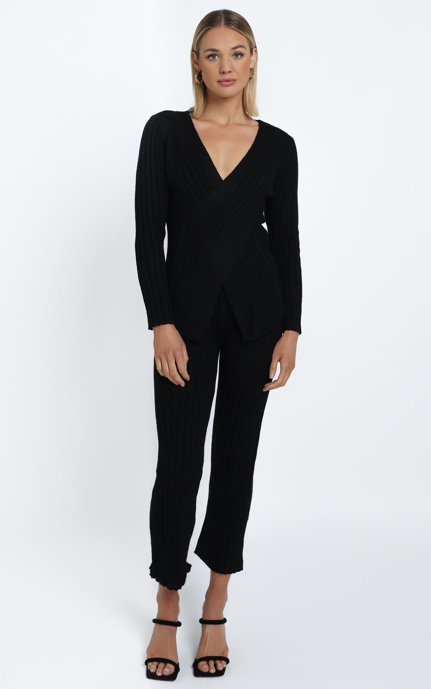 Alpha Knit Pants in Black