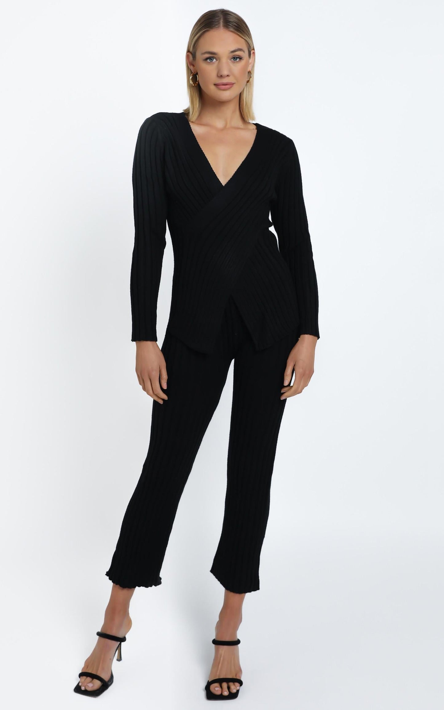 Alpha Knit Pants in Black