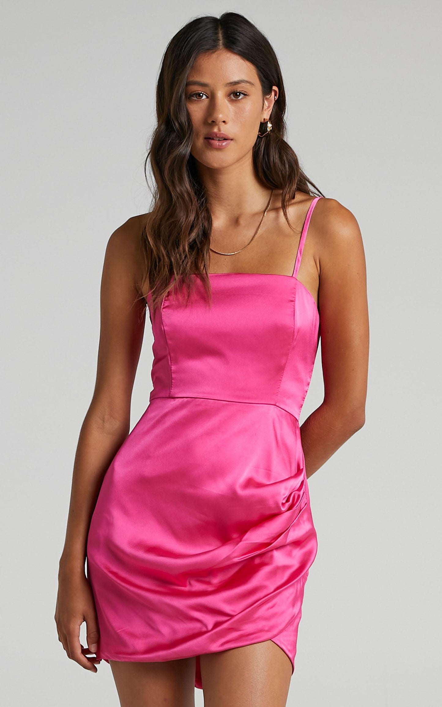 Elbereth Dress in Pink Satin