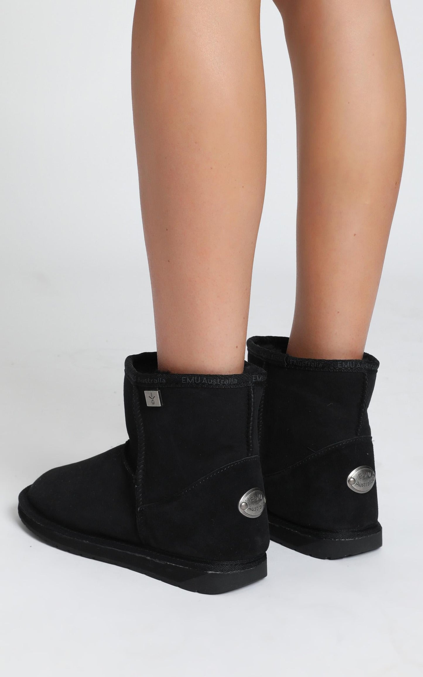 EMU Australia - Platinum Stinger Mini Boots in Black