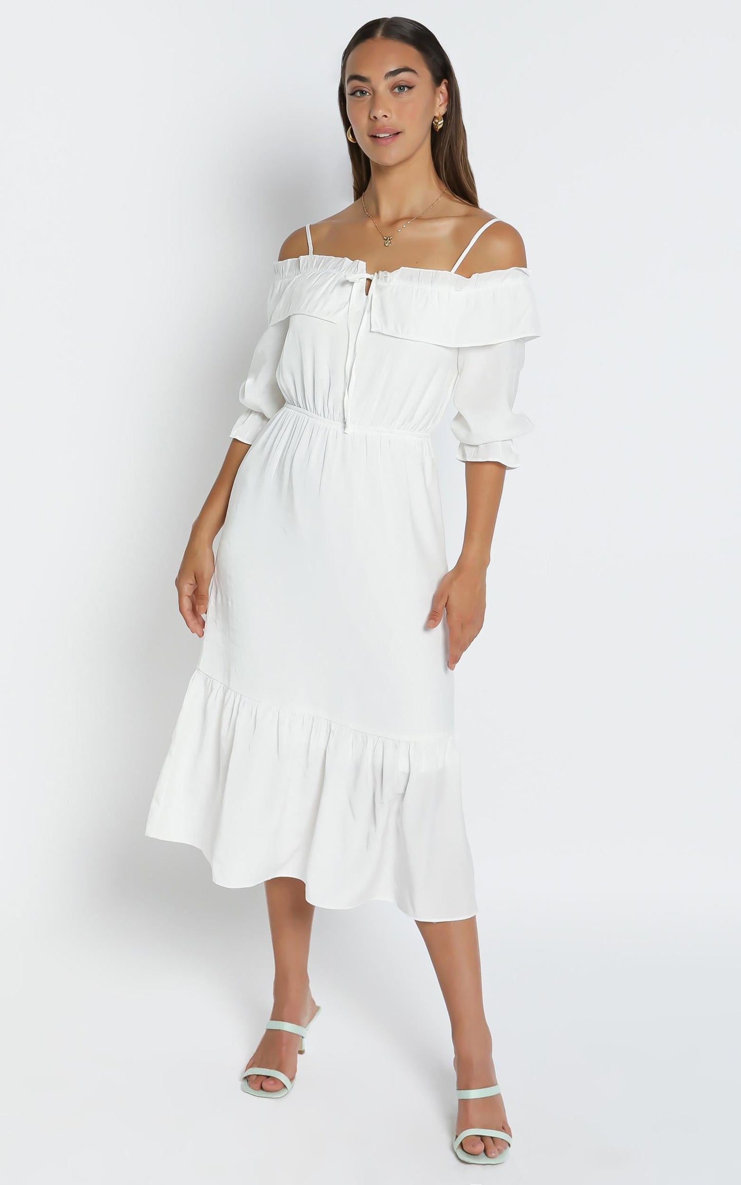 Pristine Dress in White